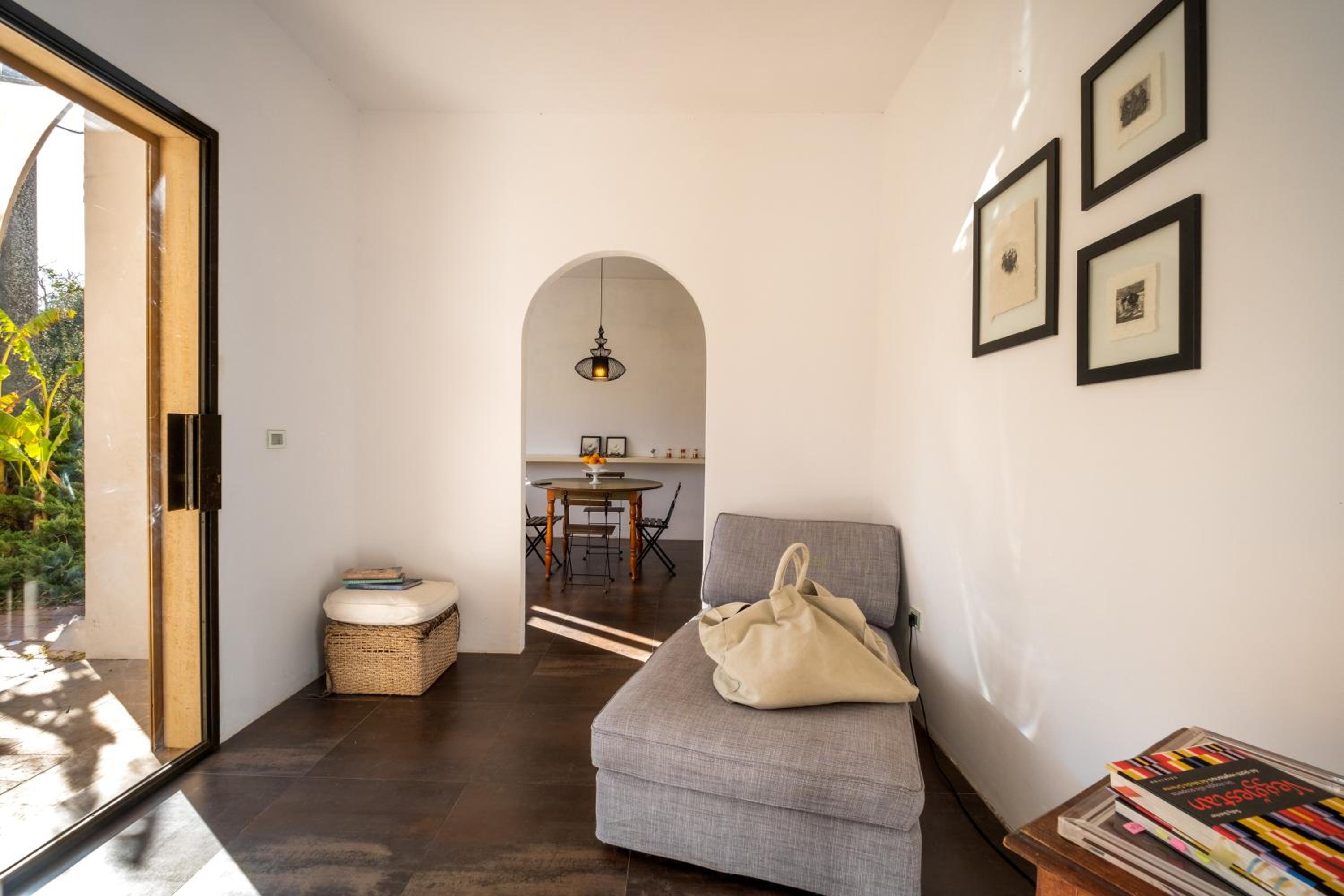 One-Bedroom House