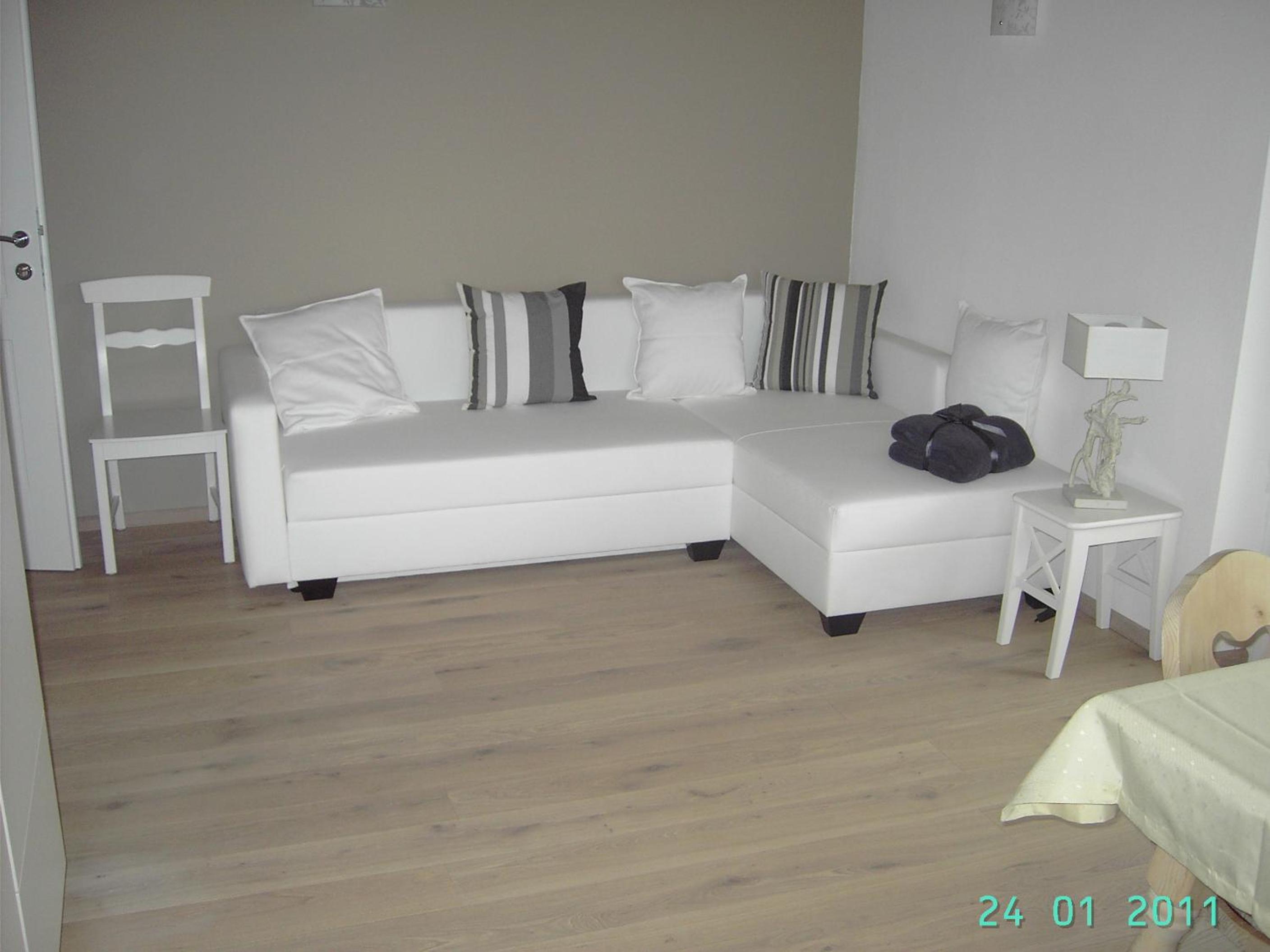 Two-Bedroom Apartment with Balcony photo 1