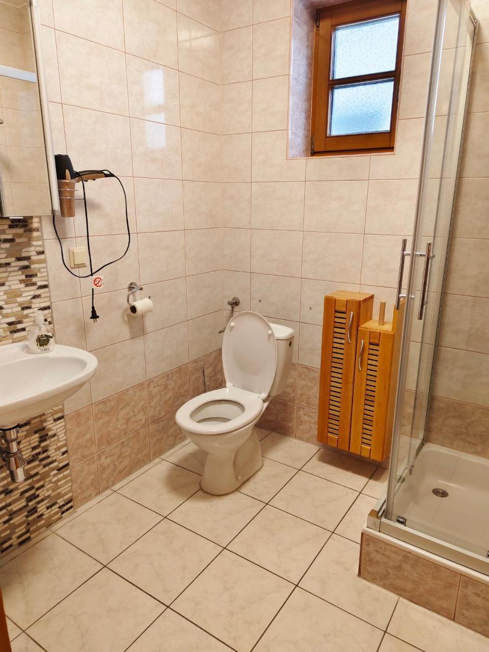 Standard Quadruple Room photo 2