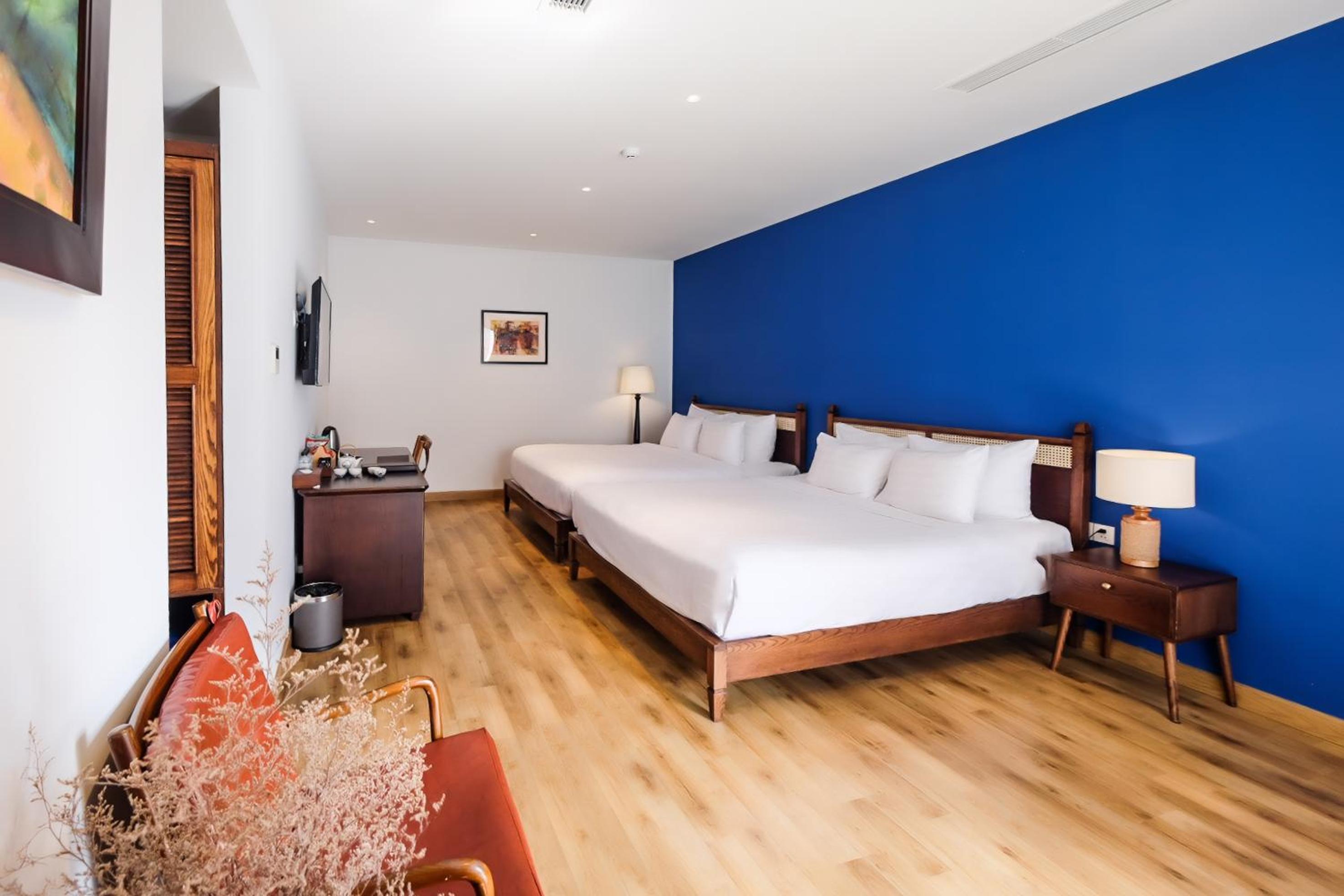 Family Suite with Balcony
