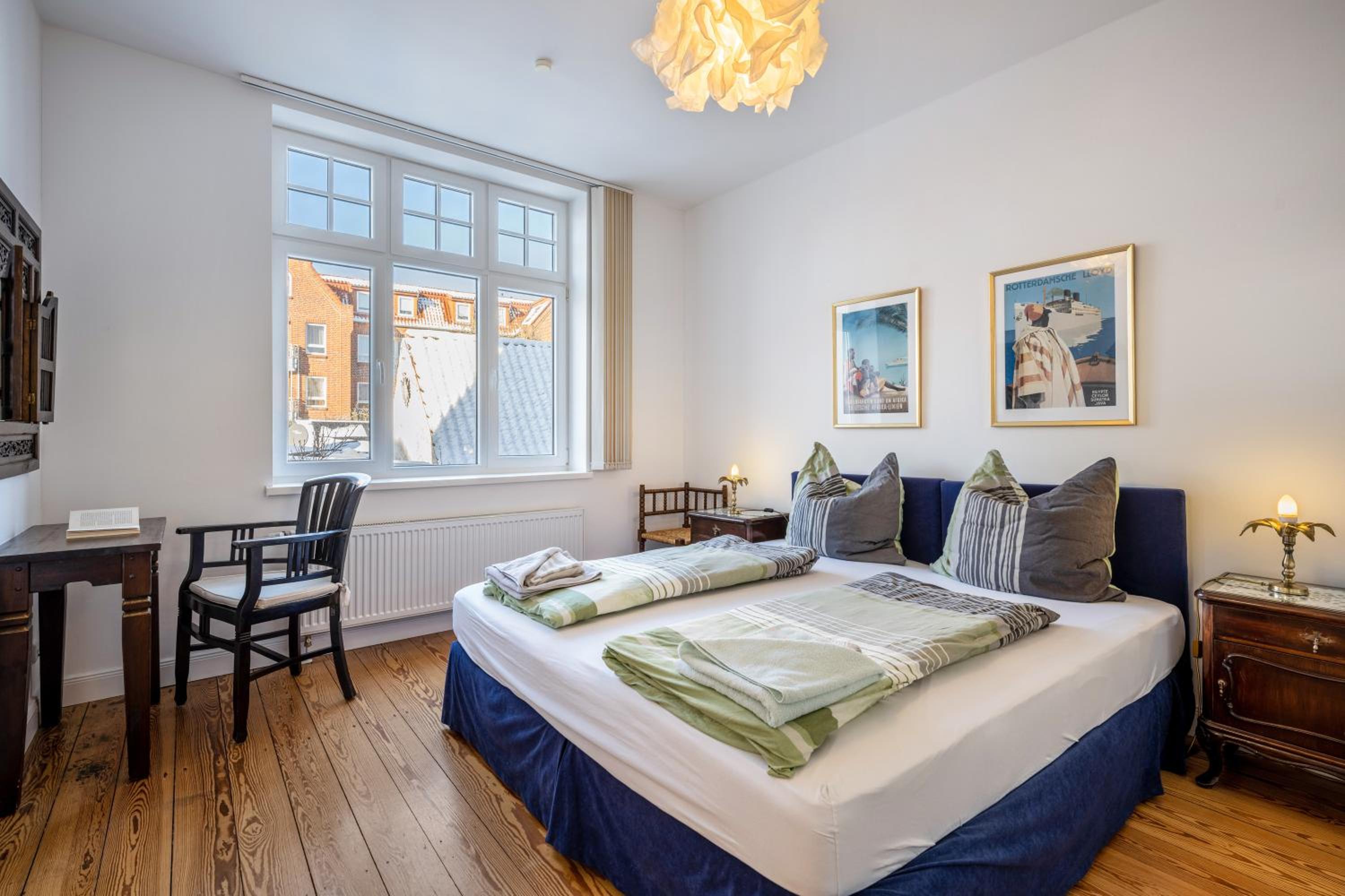 Two-Bedroom Deluxe Apartment with Garden View