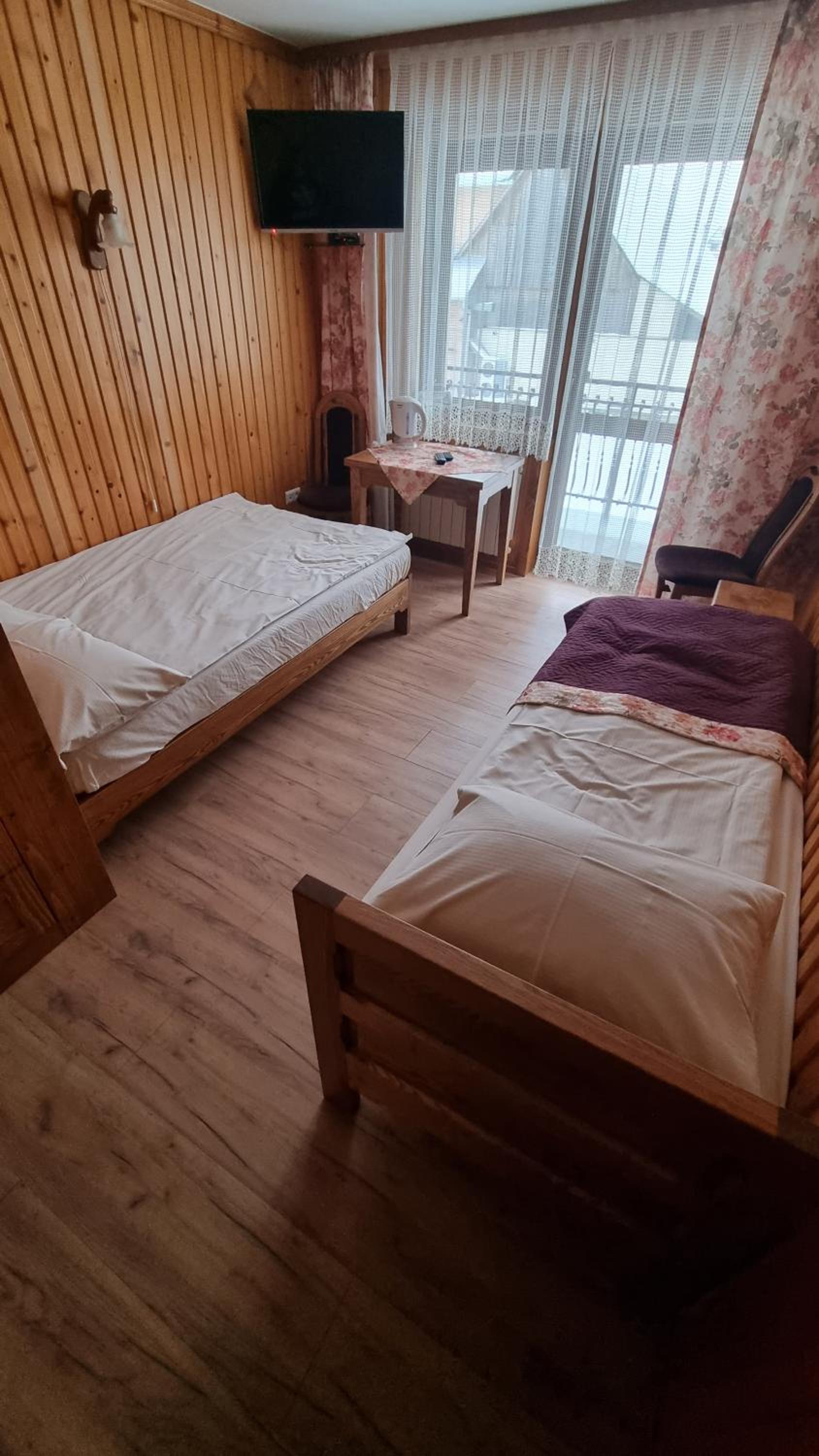 Triple Room with Private External Bathroom photo 3