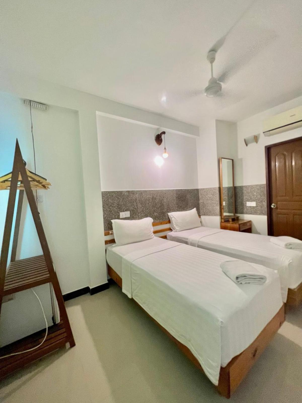 Deluxe Twin Room photo 3