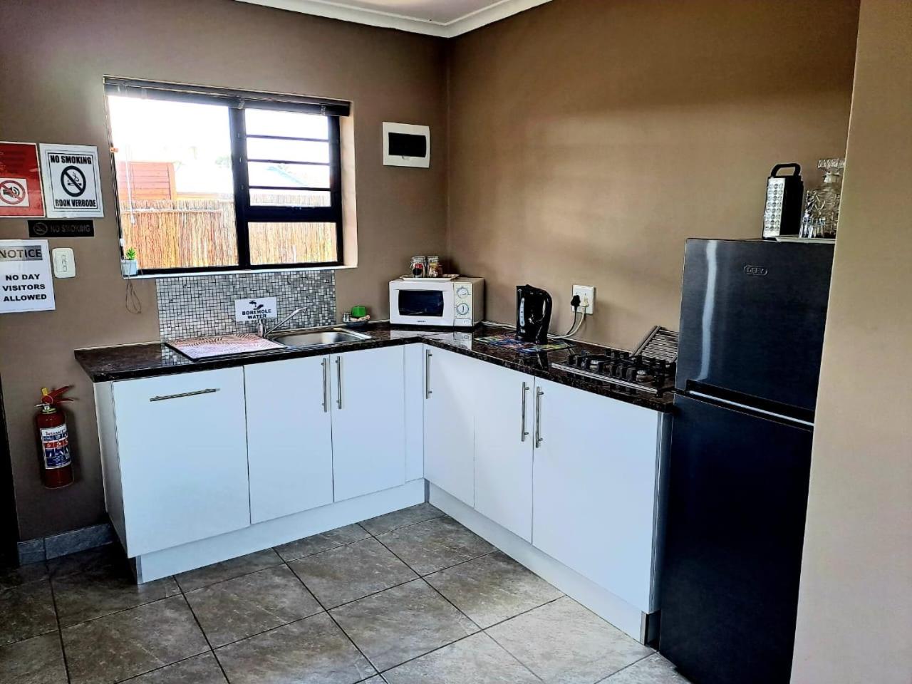 One-Bedroom Apartment - Photo 10
