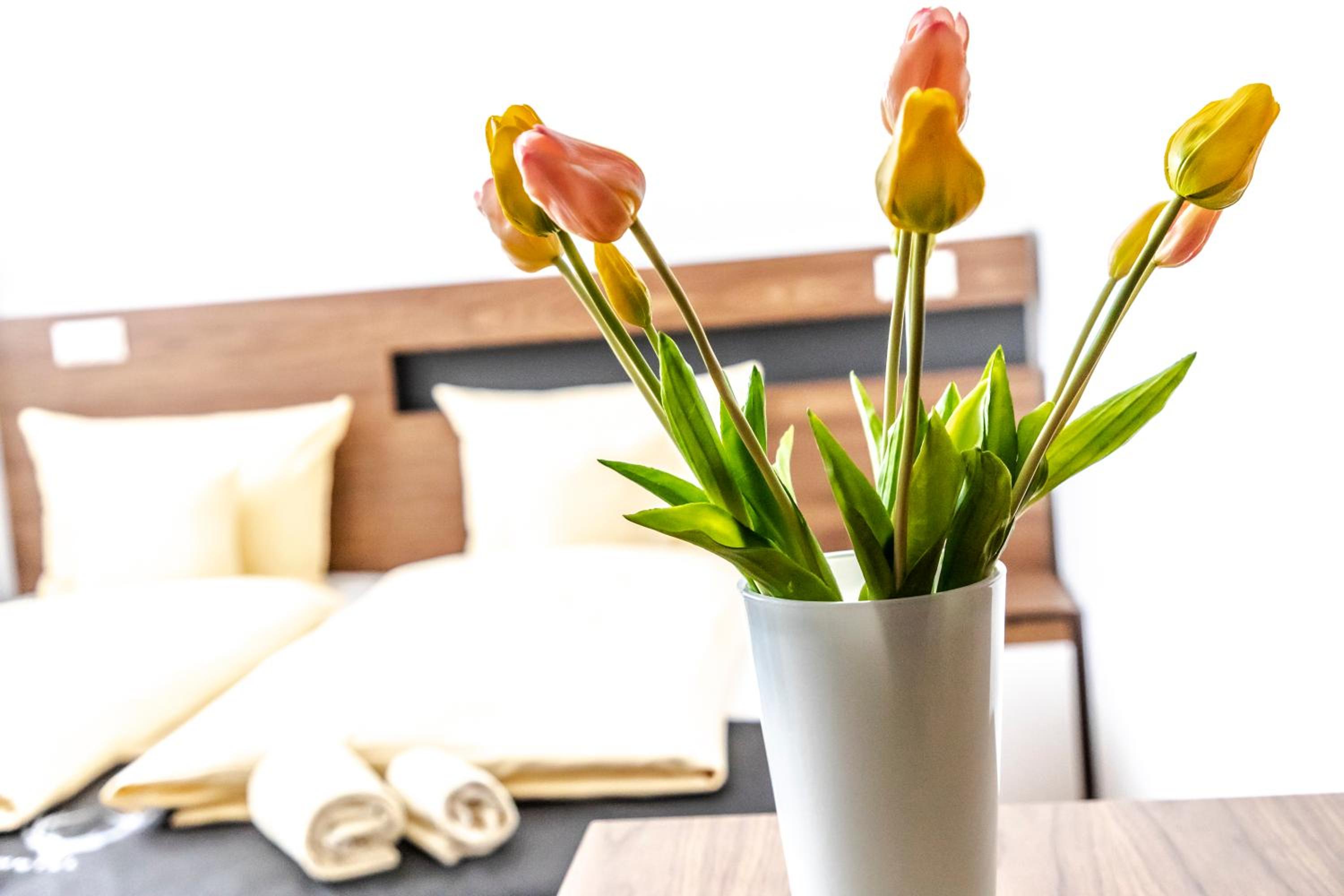 Deluxe Family Room - Photo 2