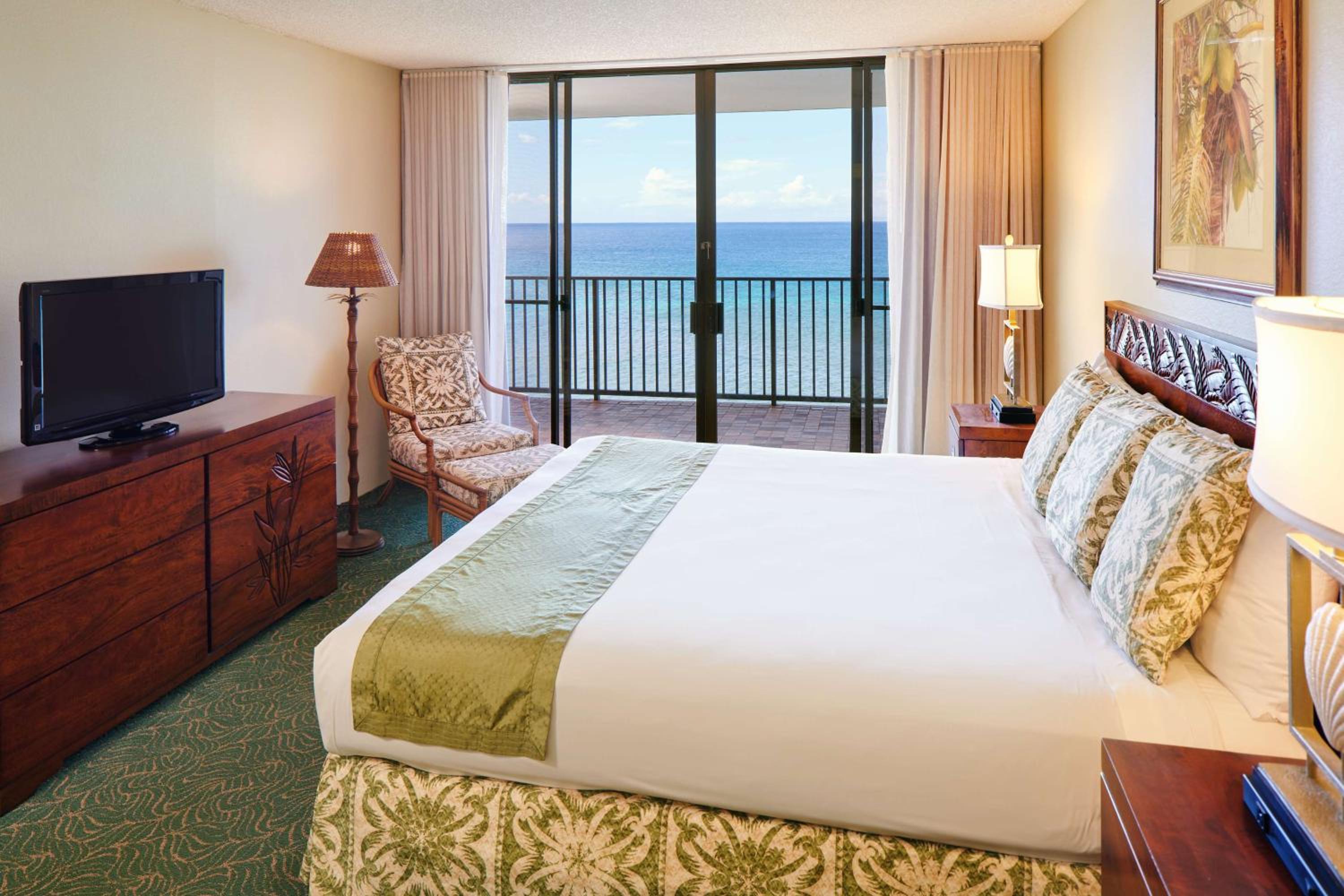 One-Bedroom Suite with Ocean View