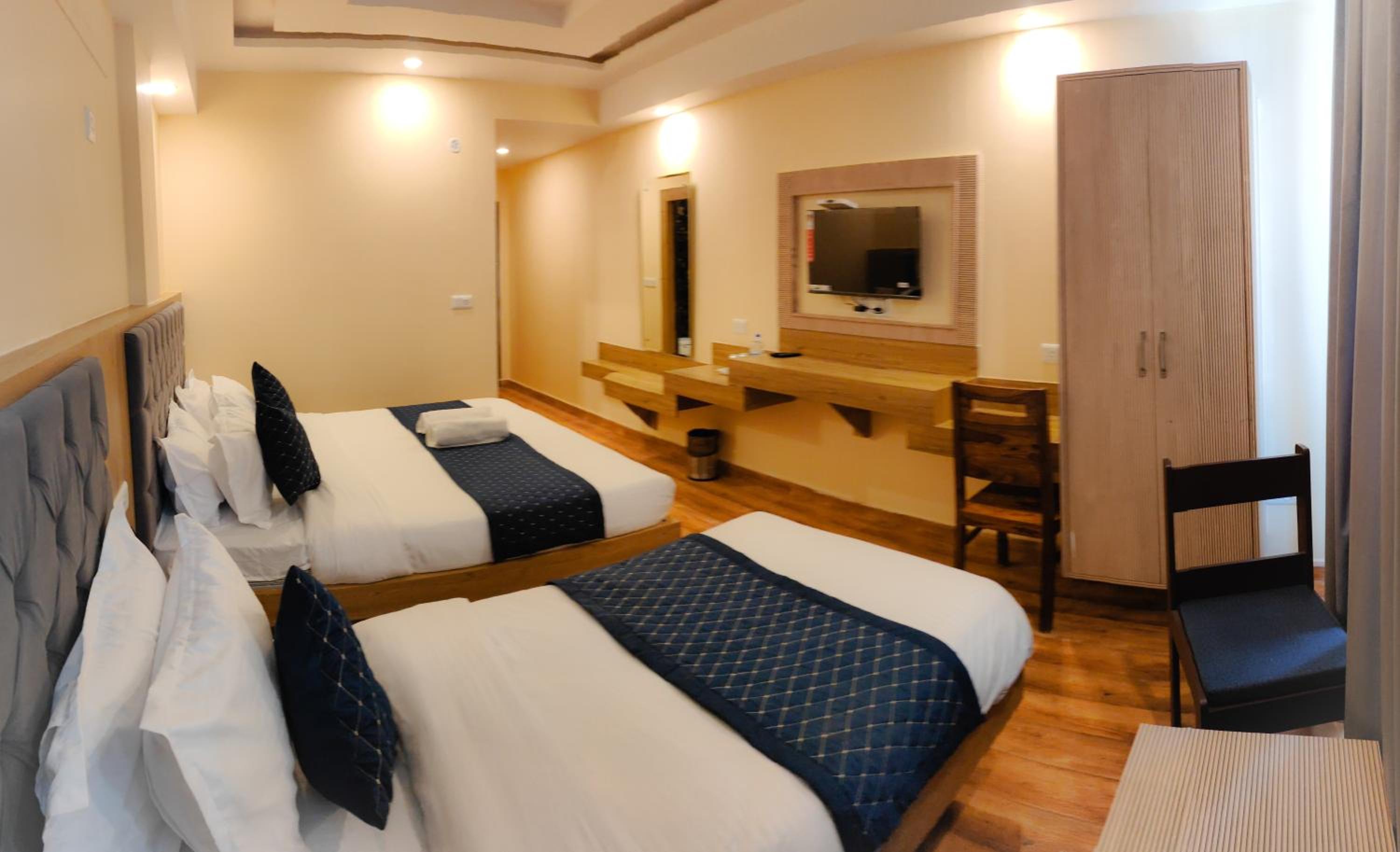 Superior Triple Room - Photo 12