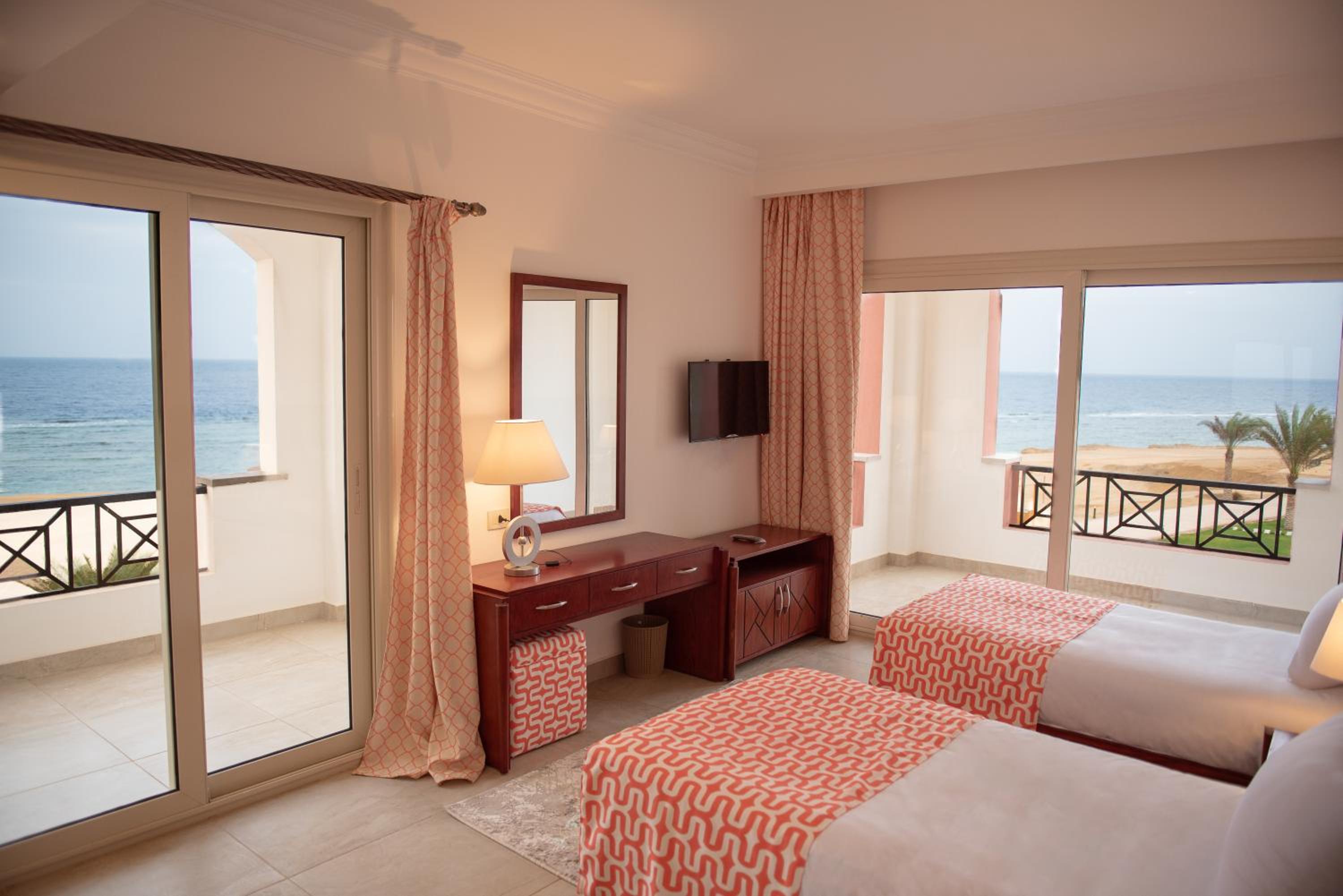 Apartment with Sea View photo 3