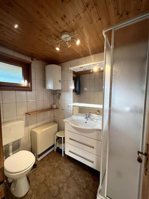 Two-Bedroom House photo 2