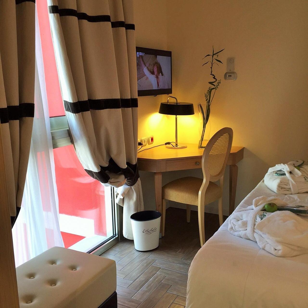 Standard Double Room - Photo 1