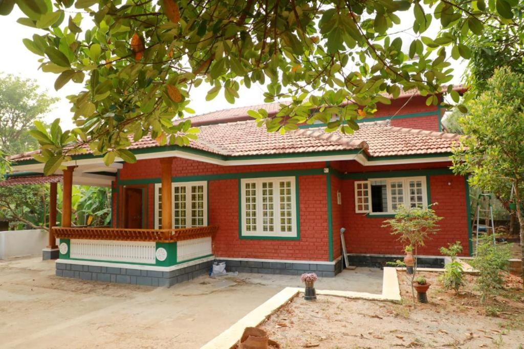 Three-Bedroom Villa photo 2