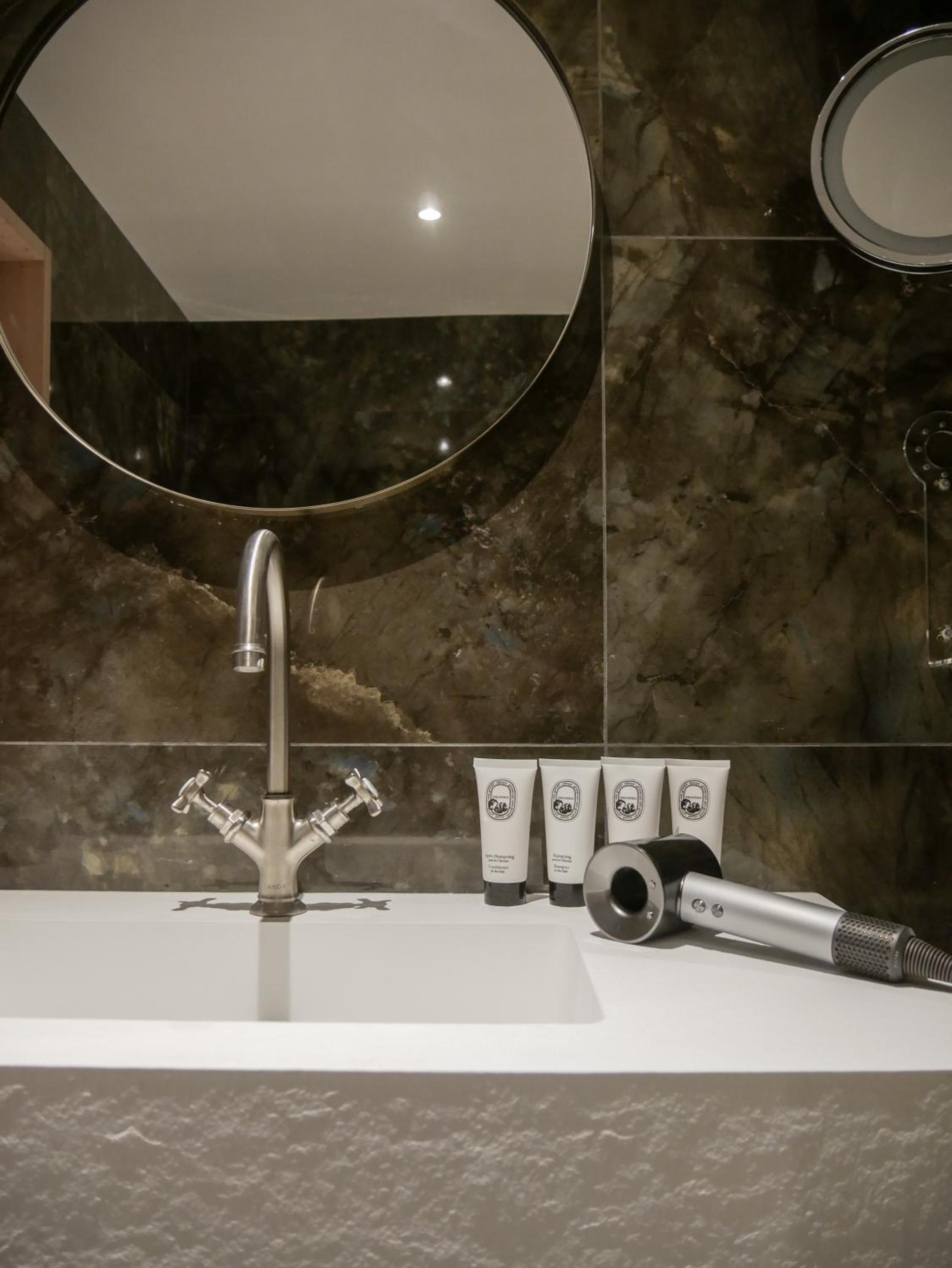 Suite with City View