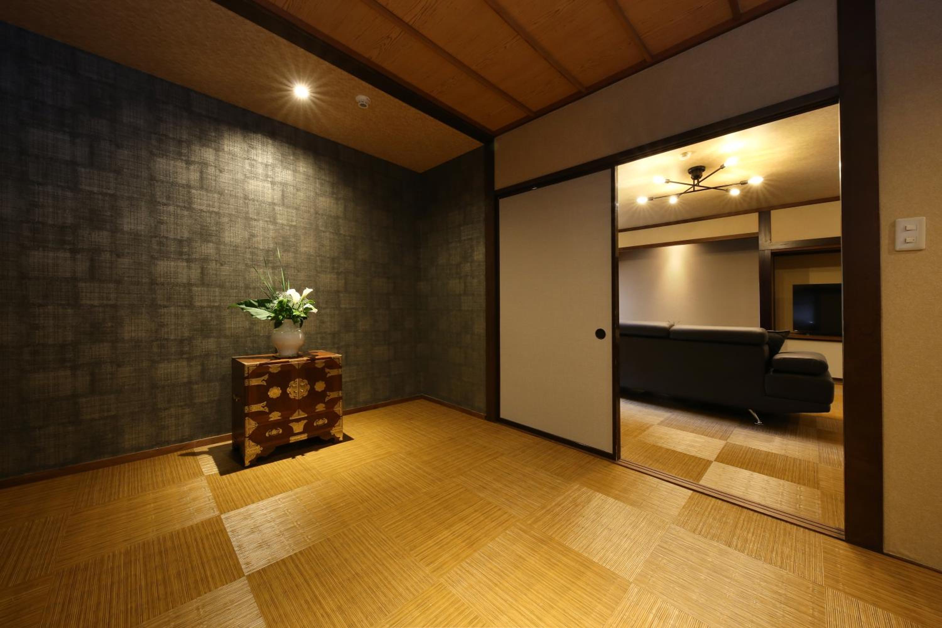 Standard Twin Room with Garden View