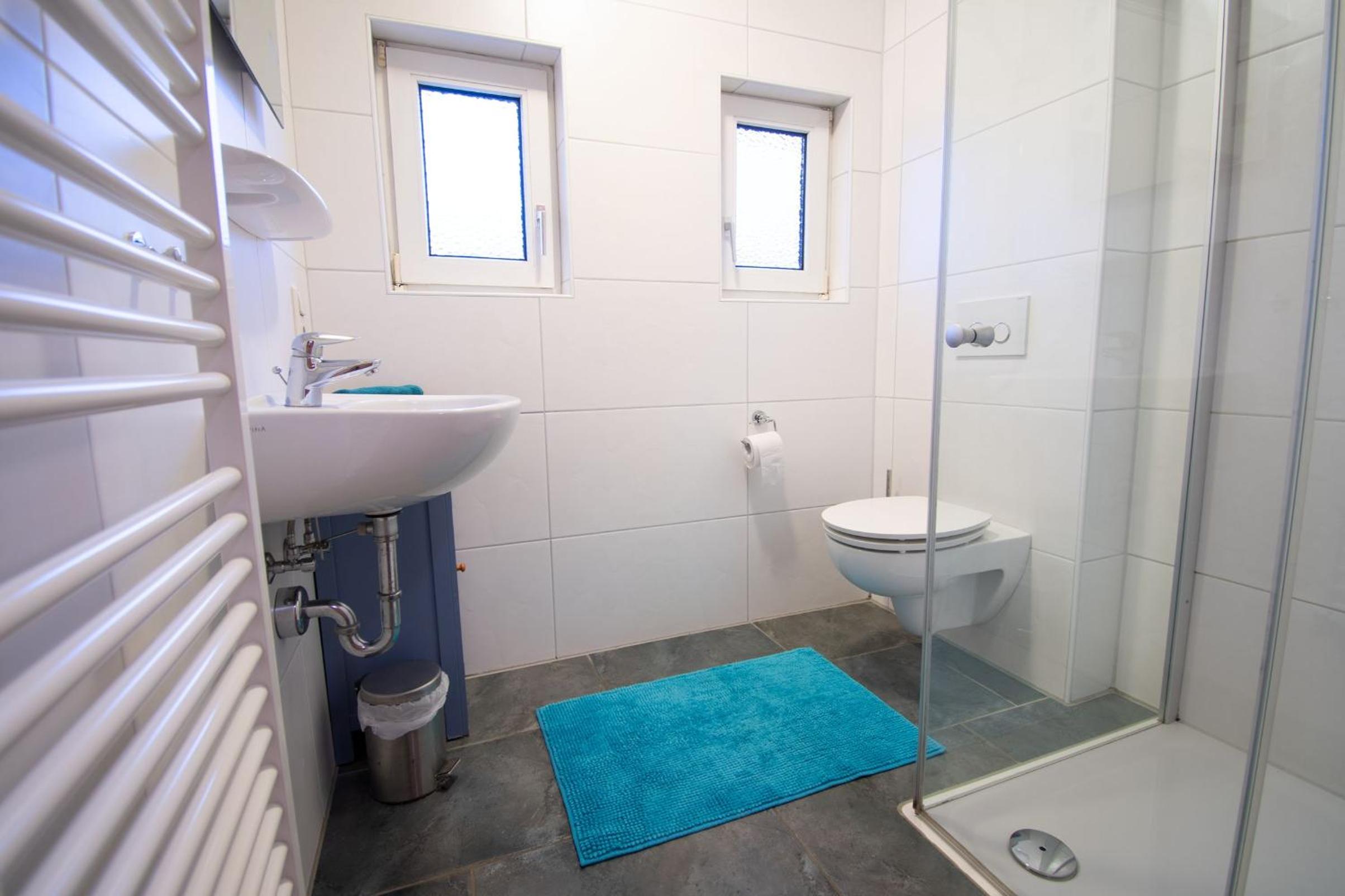 Four-Bedroom House photo 2