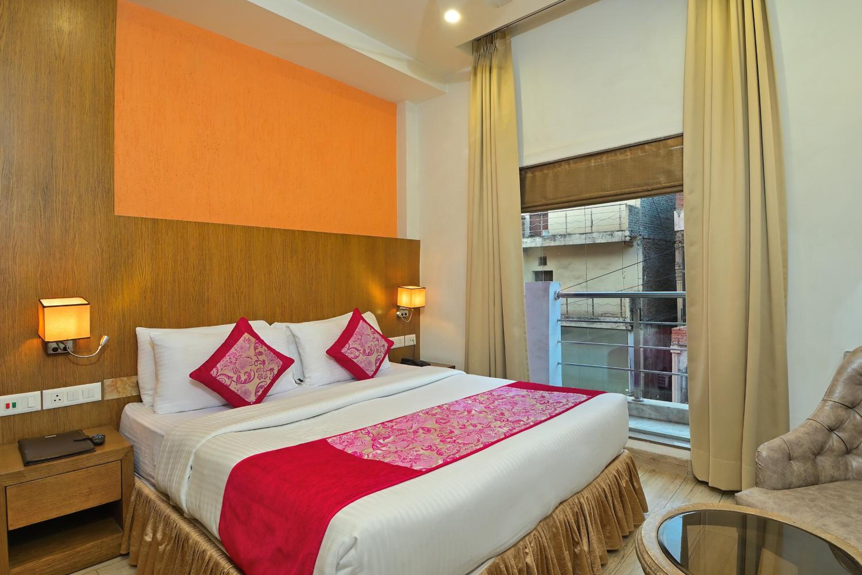 Gold Compact Room - Photo 3