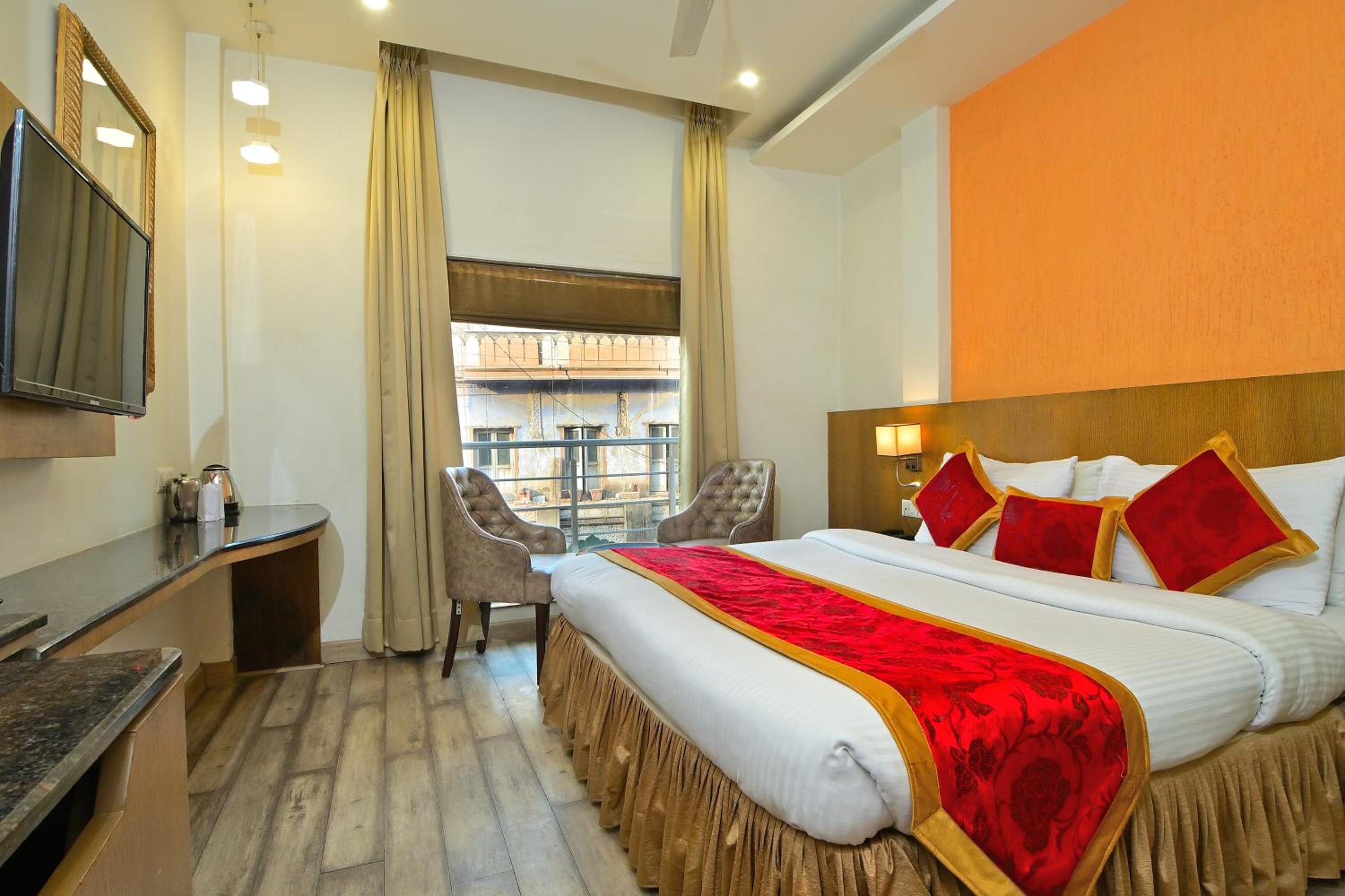 Premium Room - Photo 1