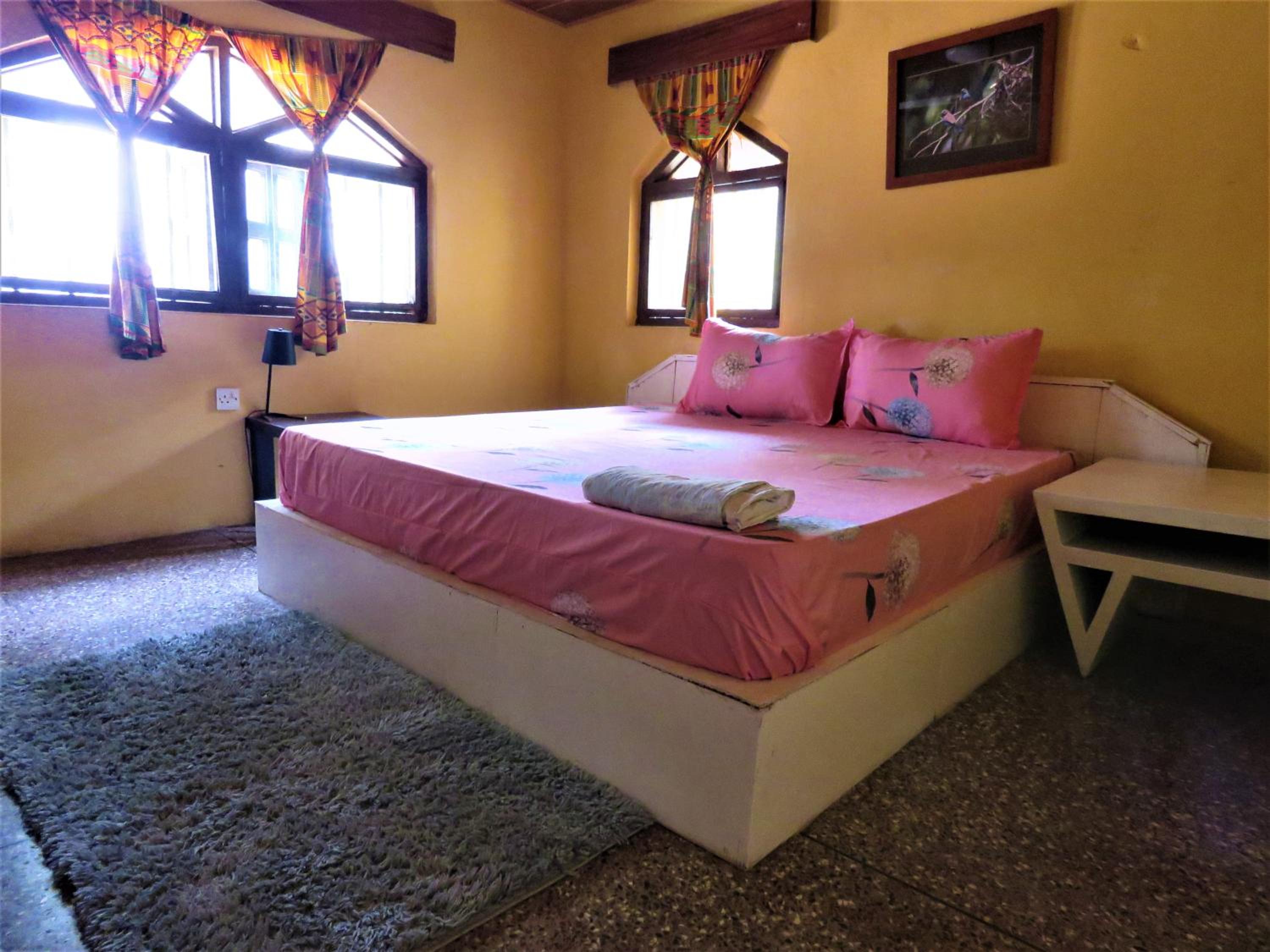 Four-Bedroom House photo 1