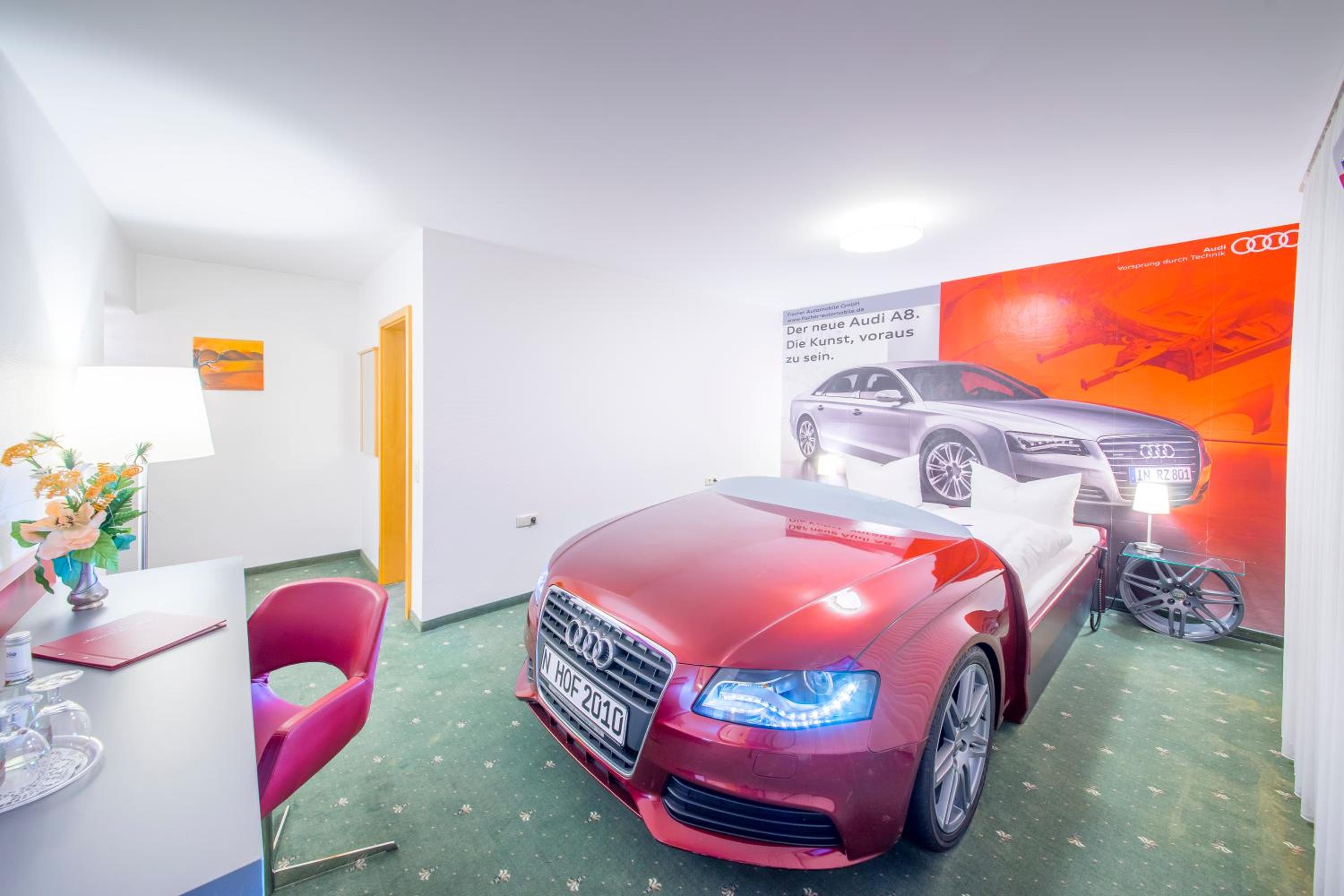 Double Room with Audi Bed photo 2