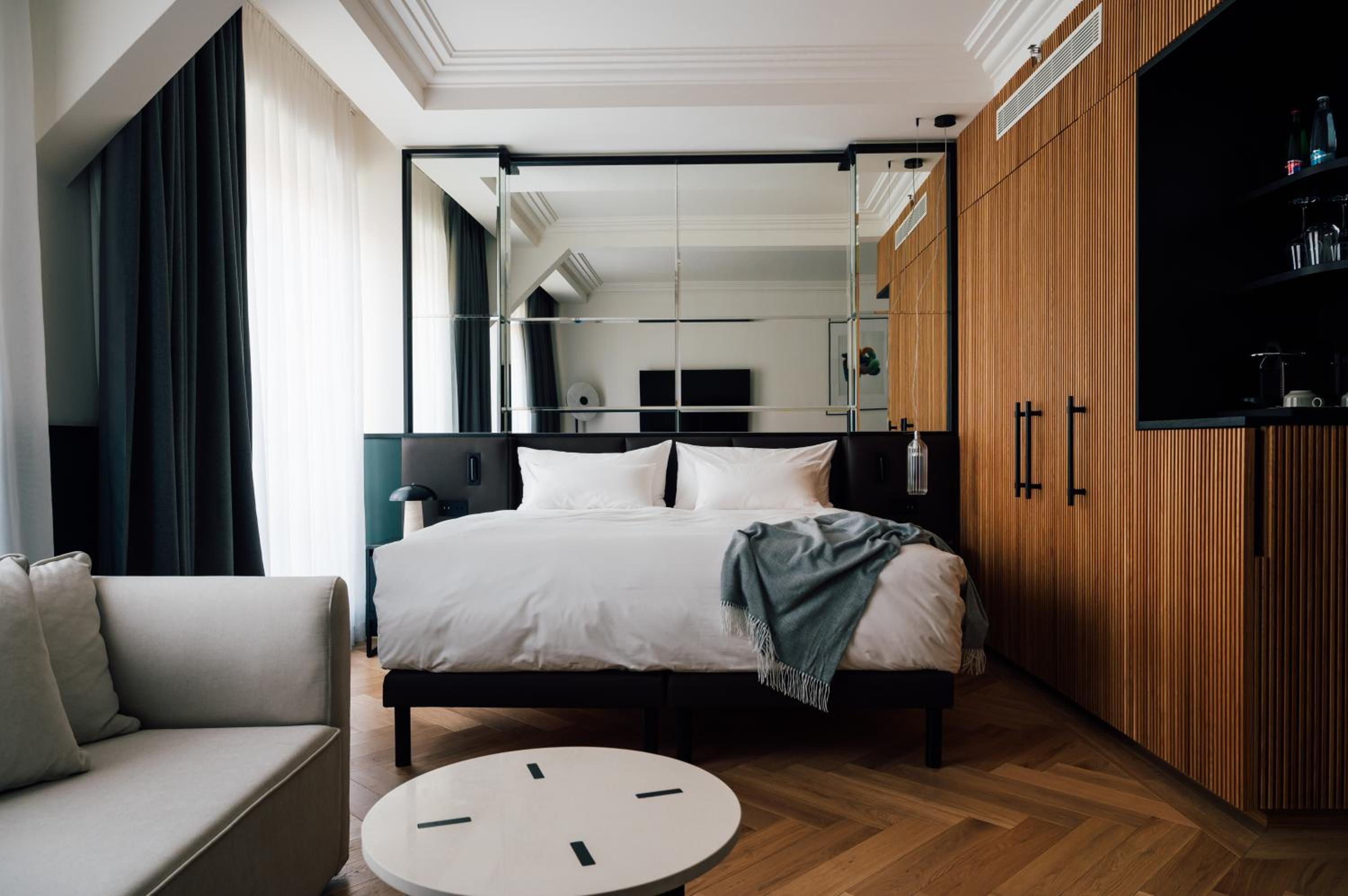Junior Suite - Photo 2