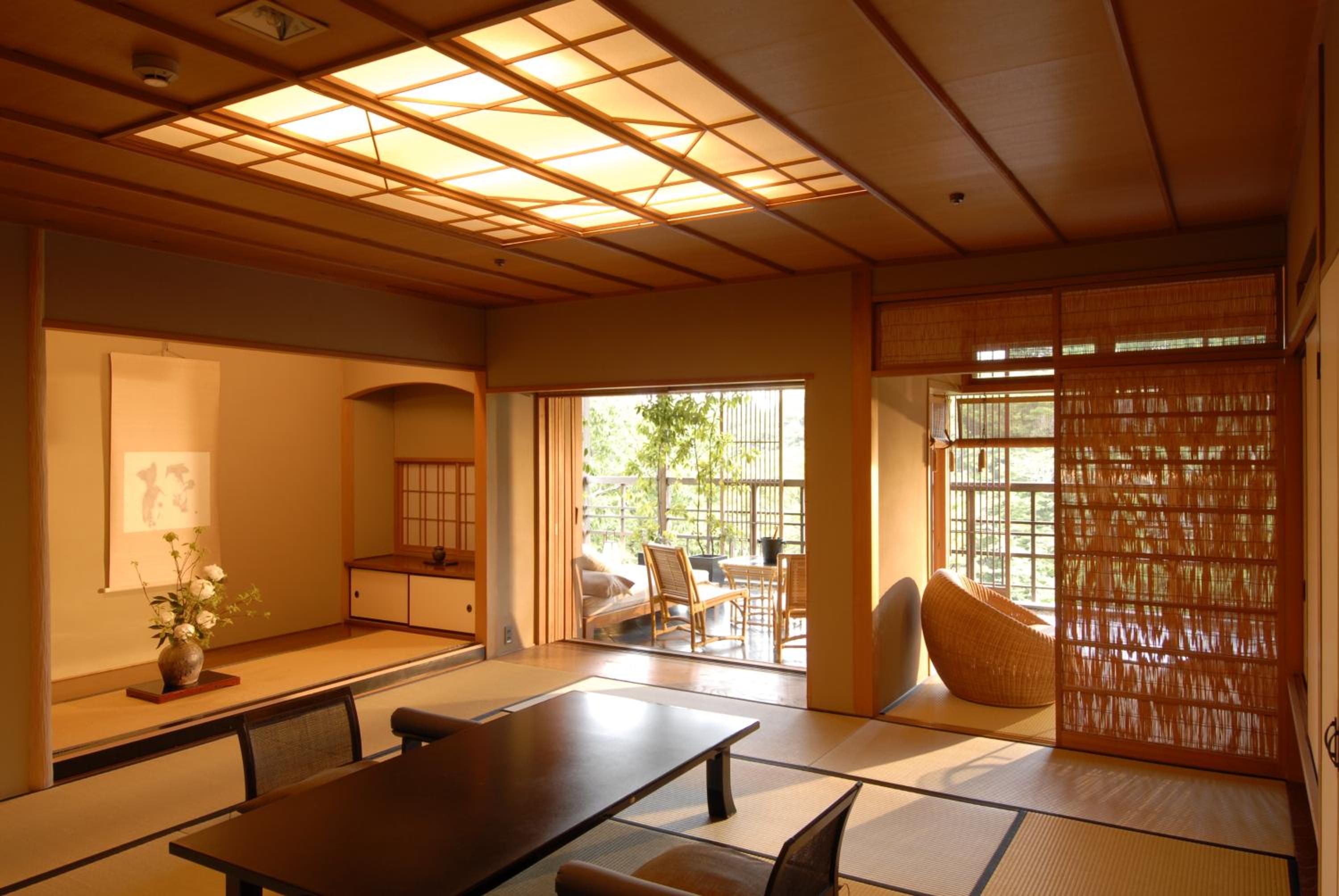 Japanese-Style Suite with Balcony