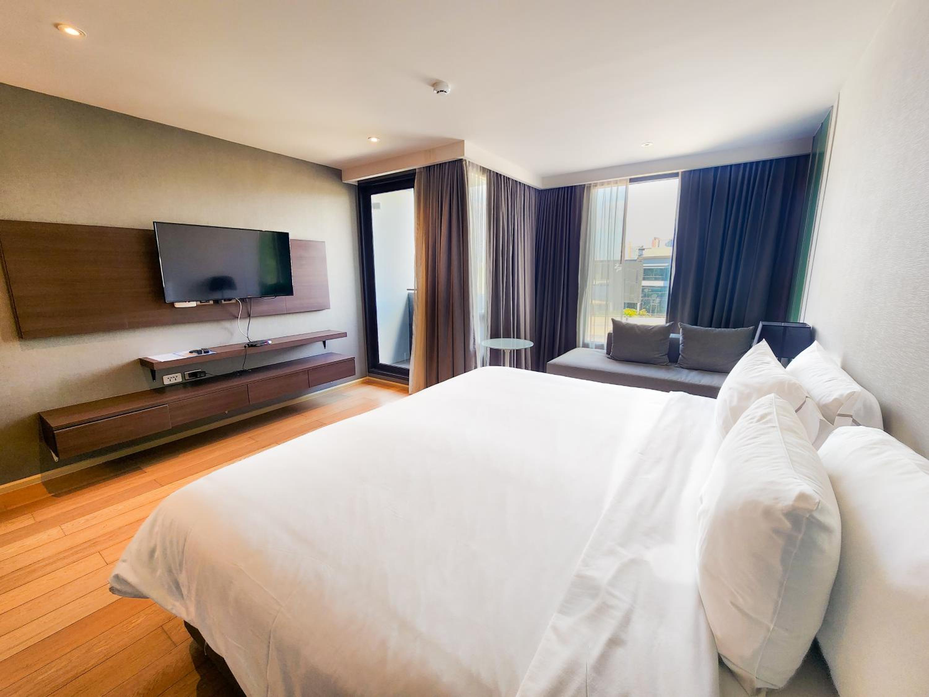 Studio Premier Double Bed photo 1