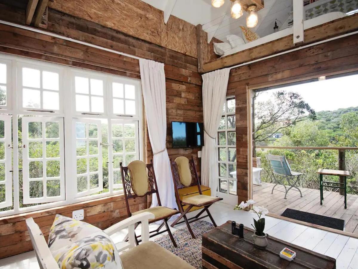 Deluxe Cabin photo 2