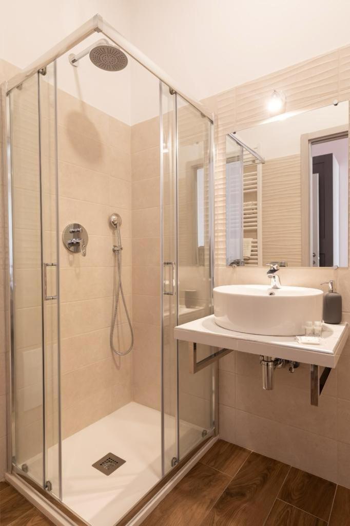 Large Double Room photo 2