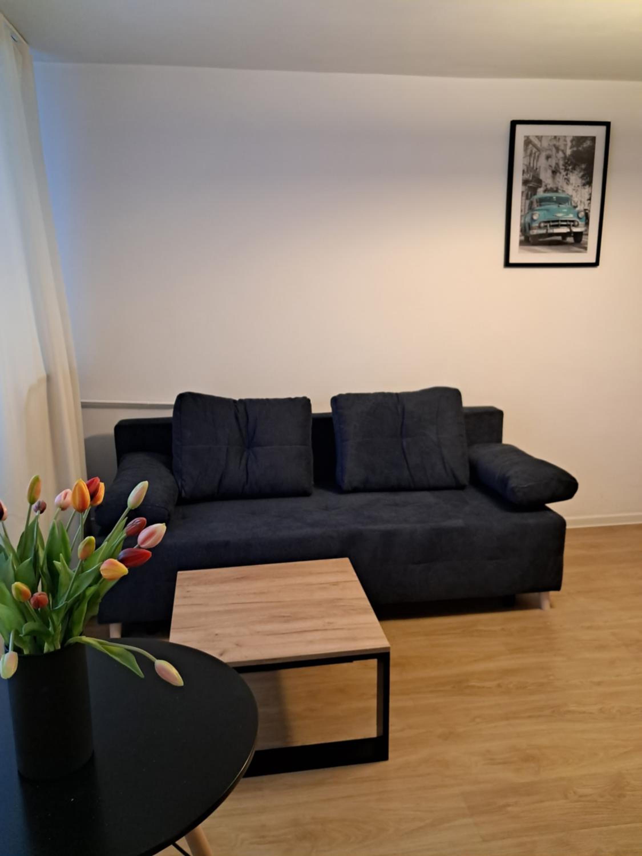 One-Bedroom Apartment - Photo 13