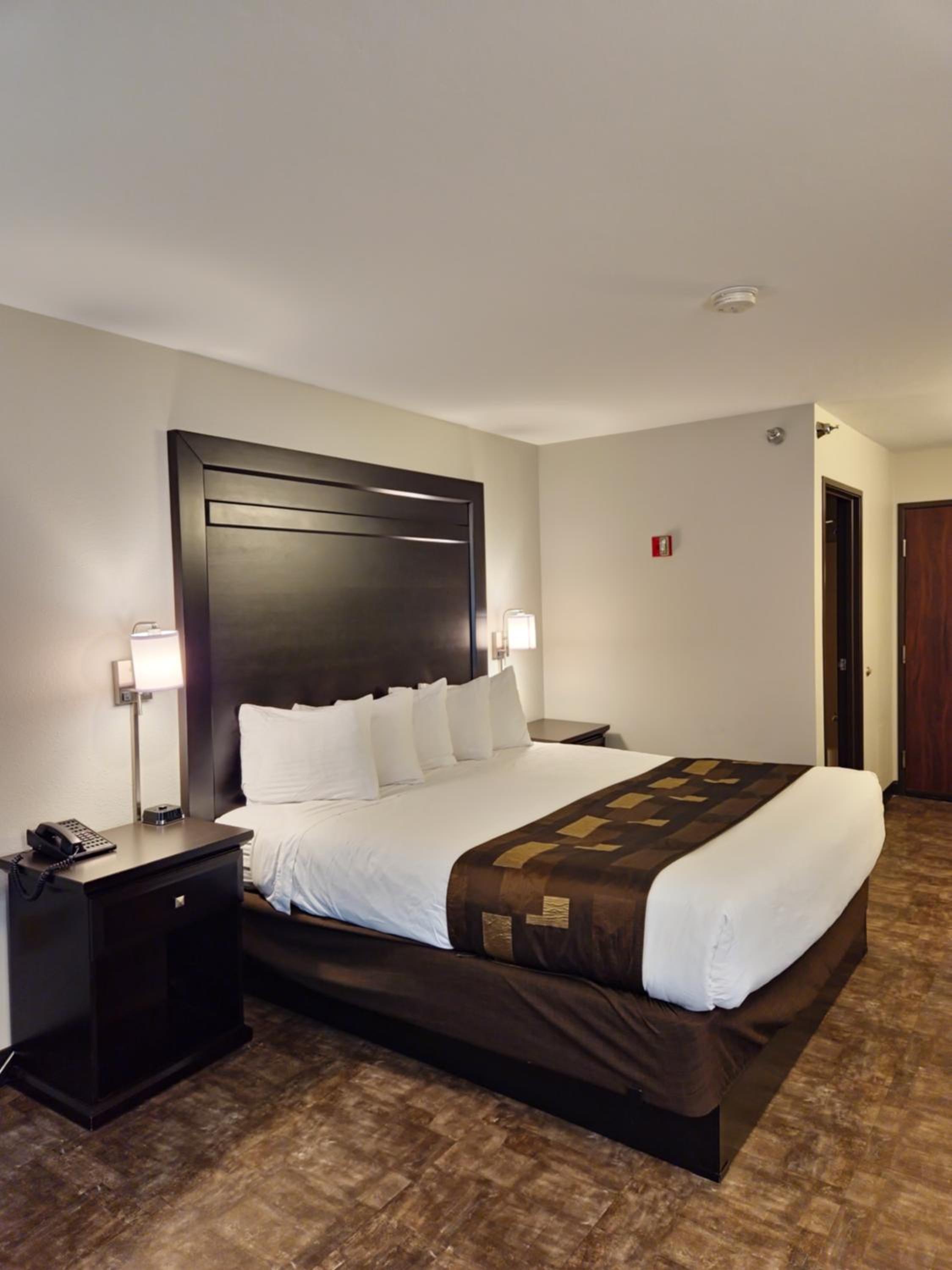King Room with Spa Bath