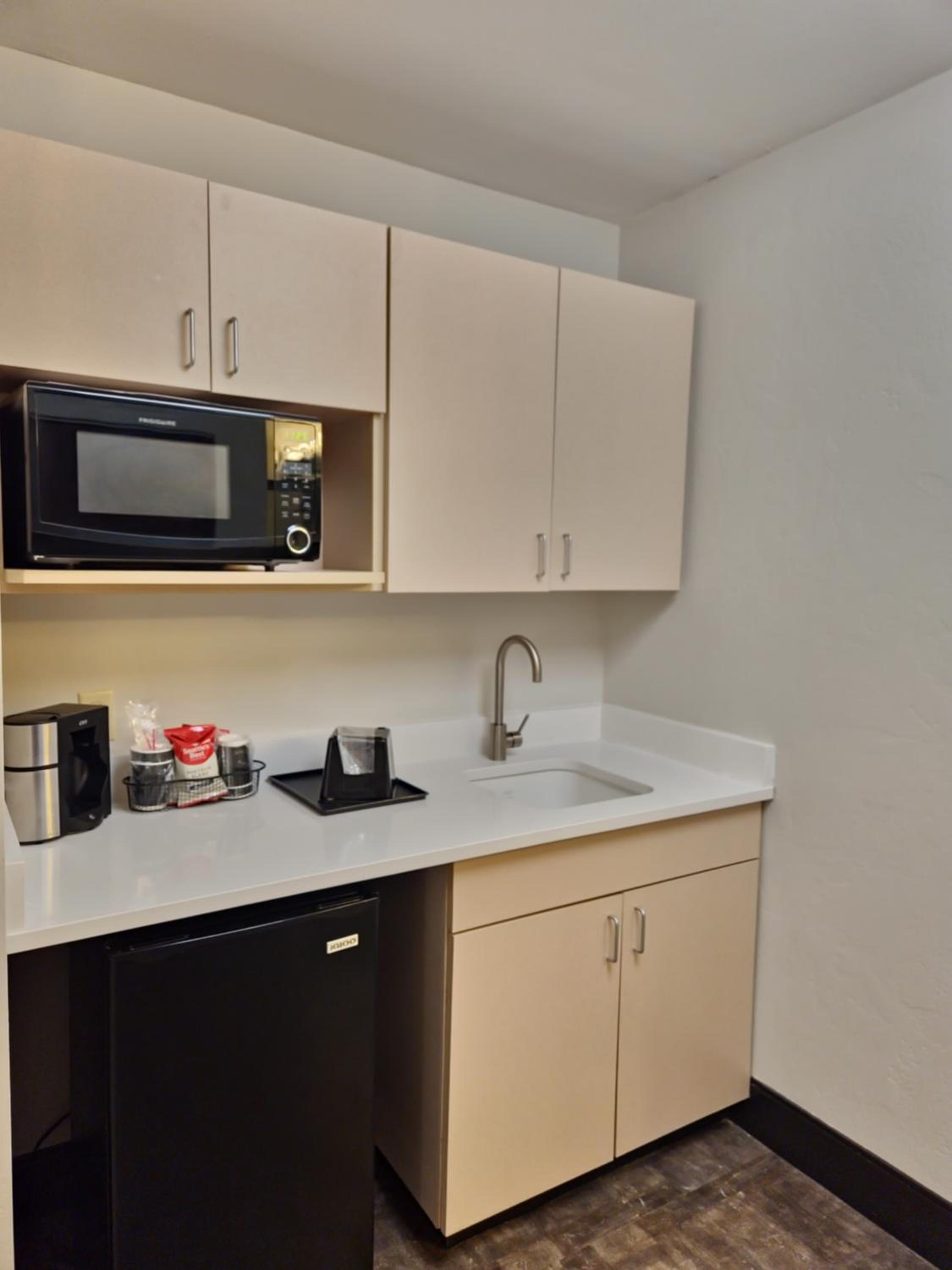 King Suite - Photo 3