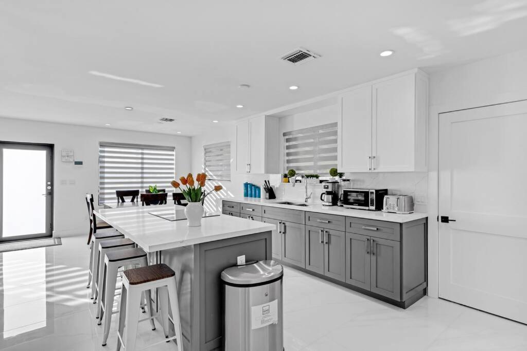 Villa photo 2