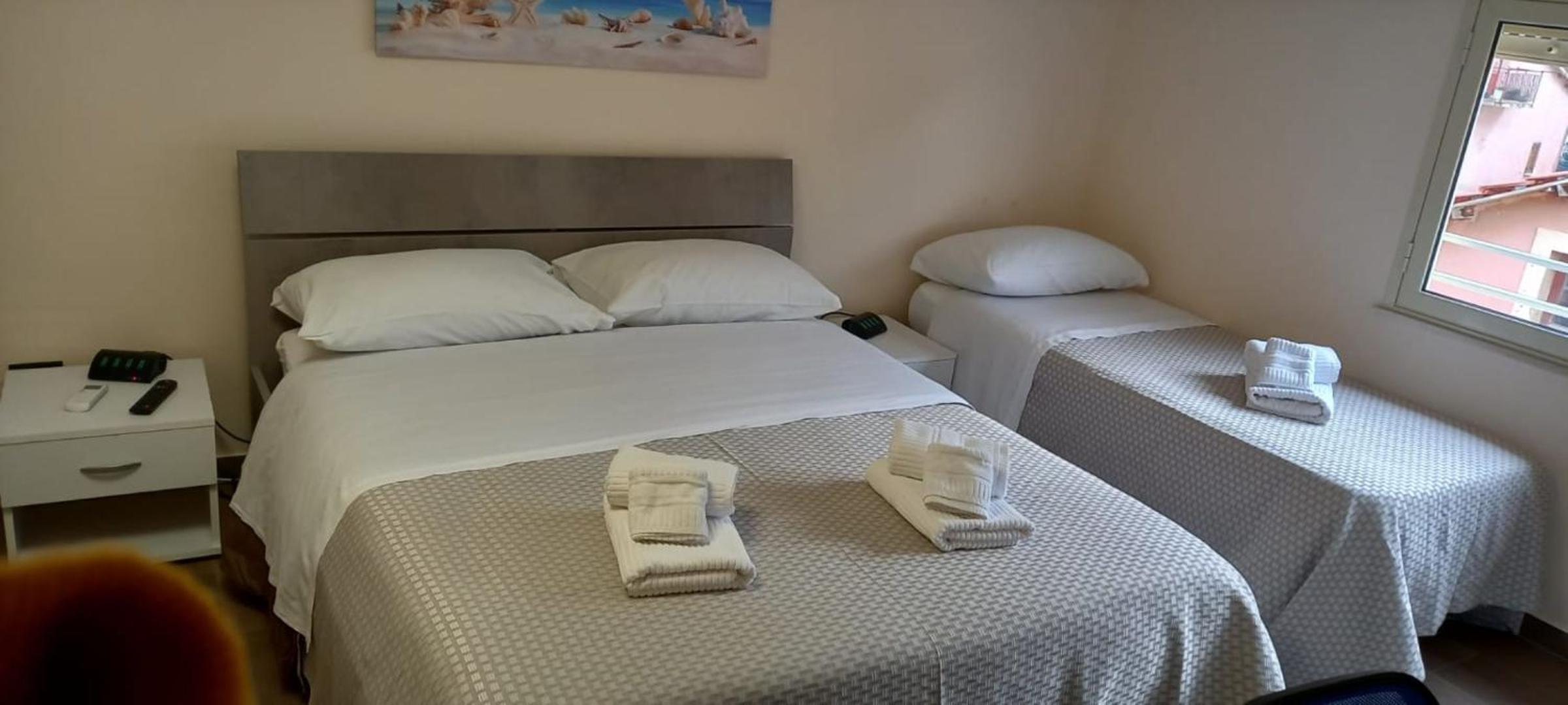 Economy Double Room photo 1