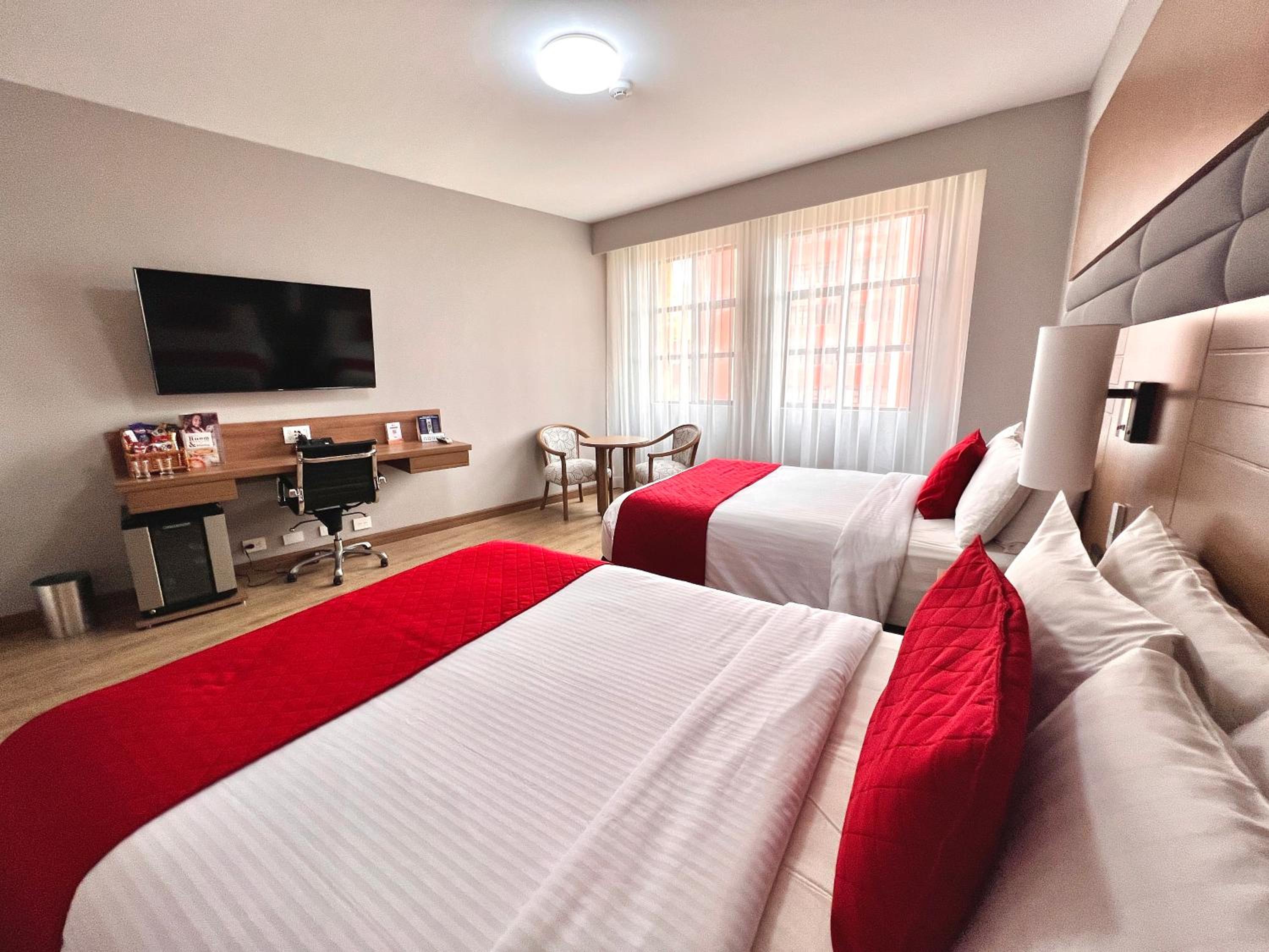 Deluxe Twin Room - Photo 2