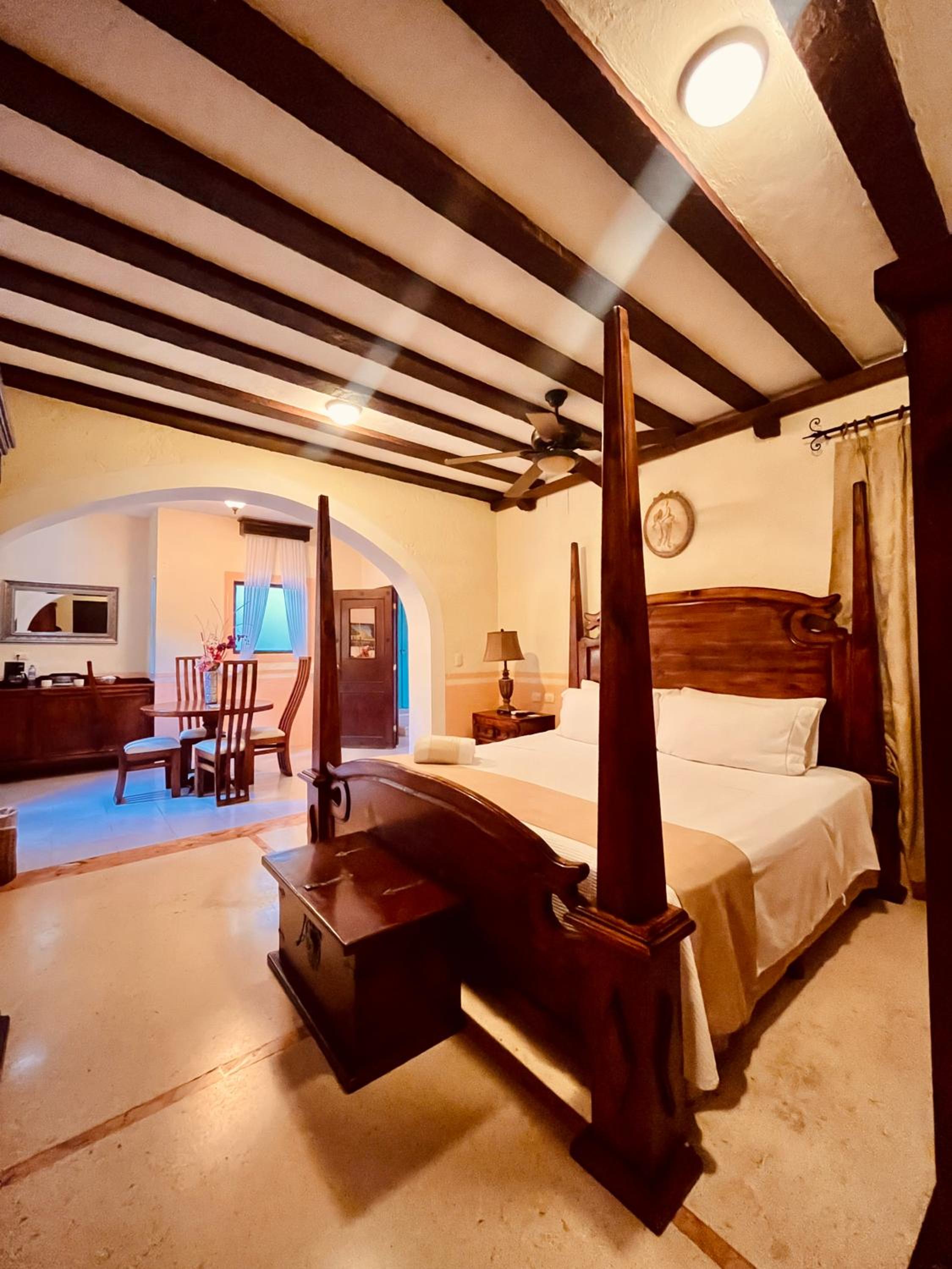 Honeymoon Suite photo 1