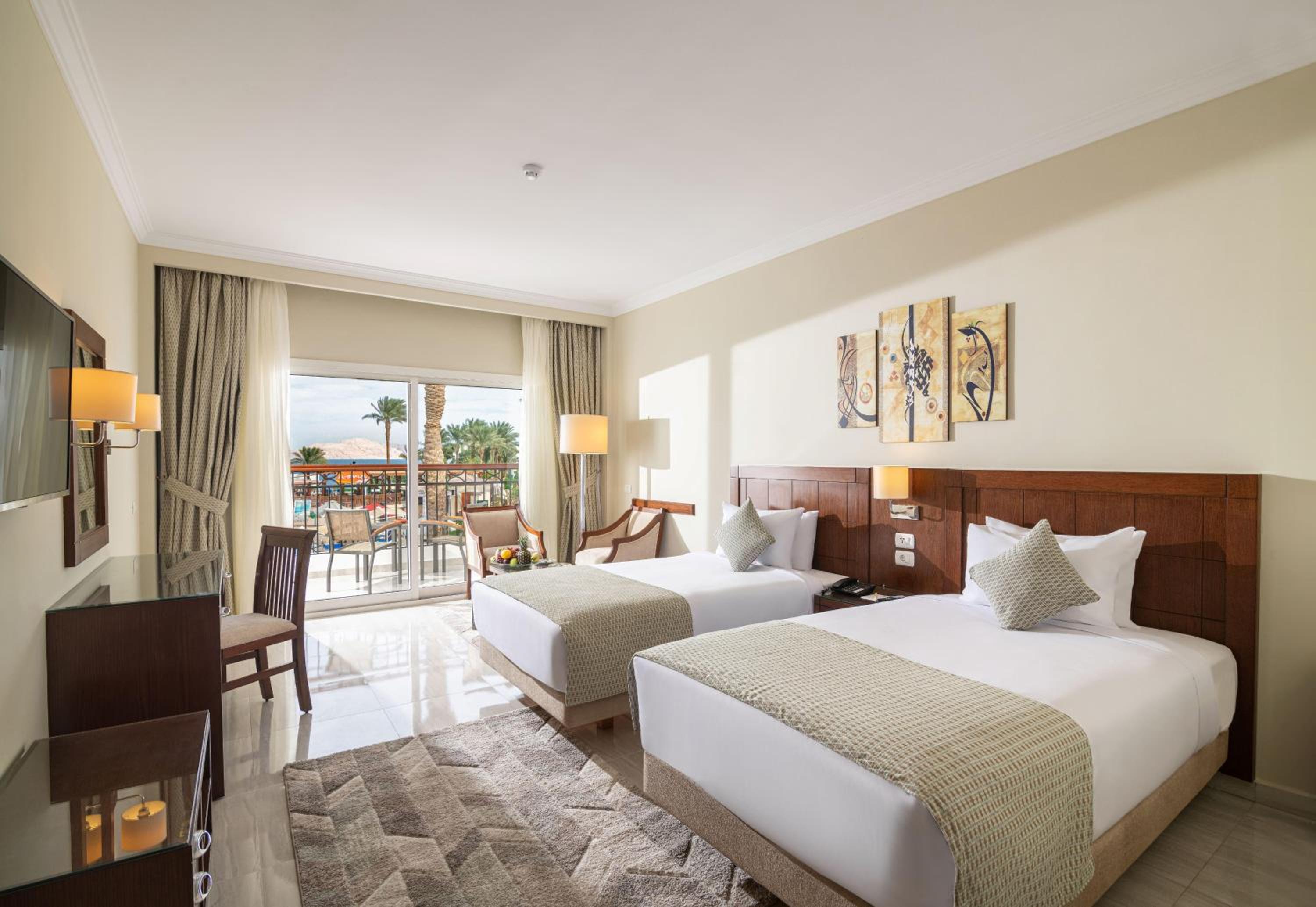 Select Room Garden View