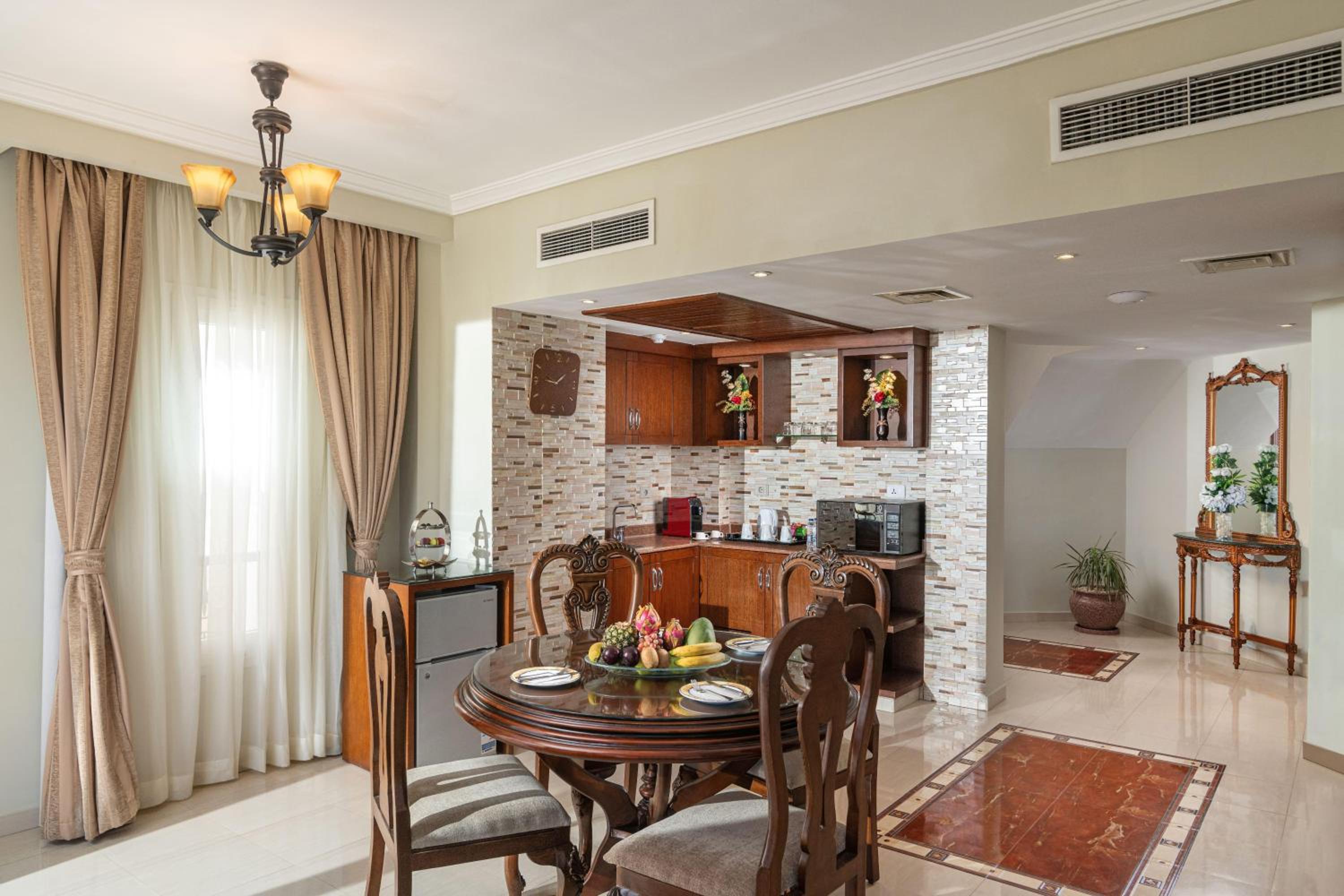 Sea View Villa with Private Pool thumbnail 6