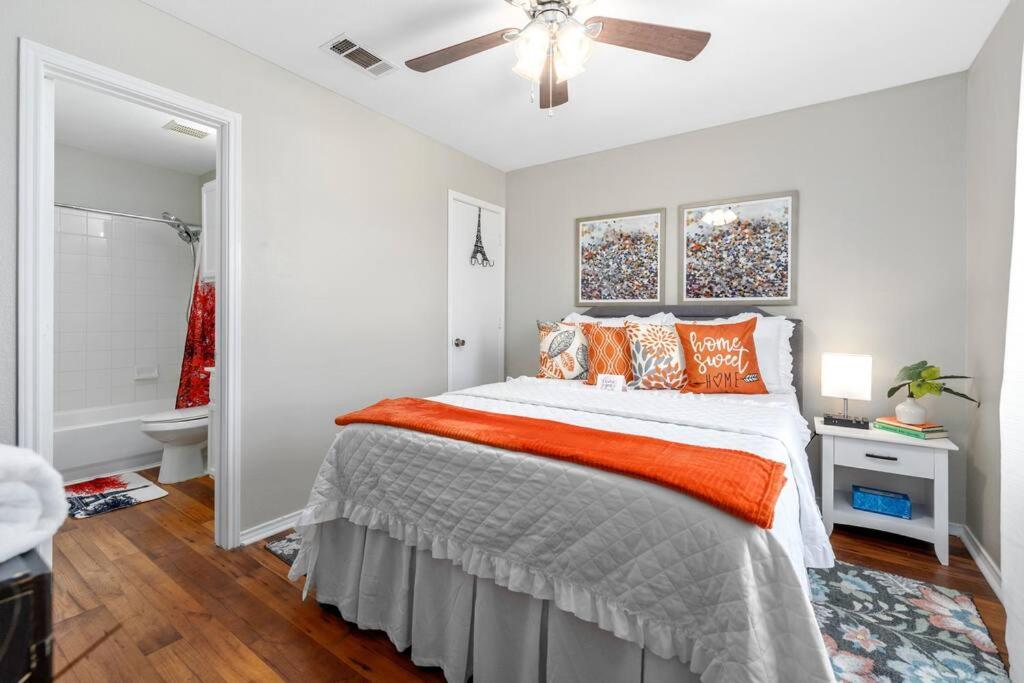 Two-Bedroom Apartment photo 1