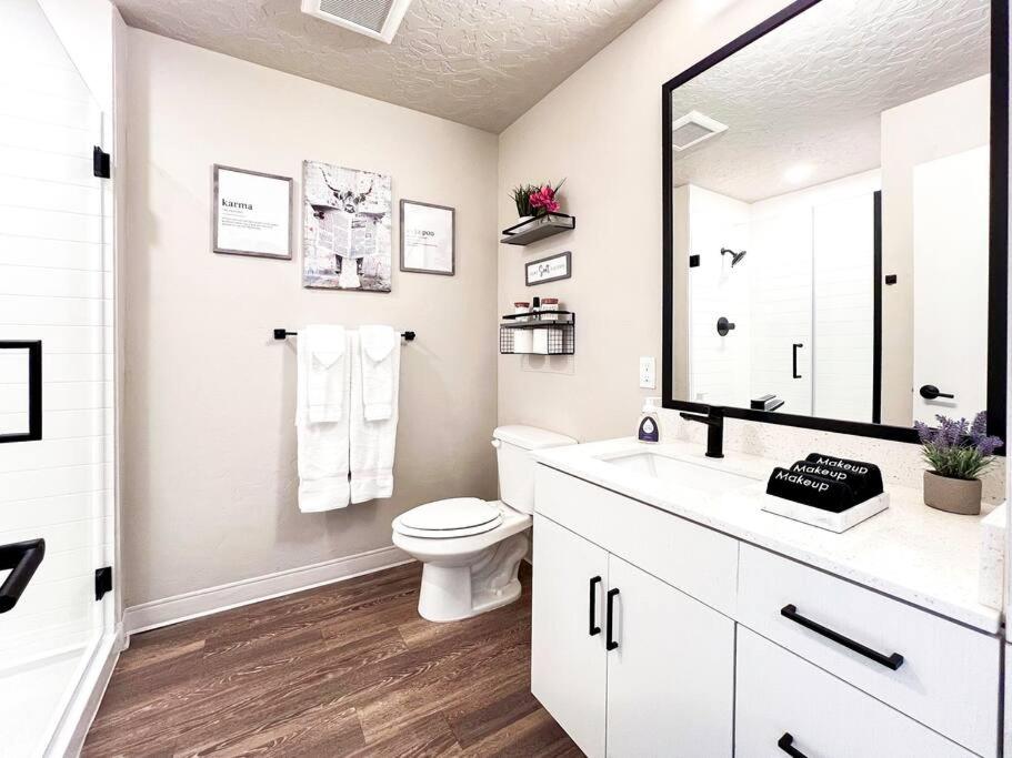 Studio Apartment photo 3