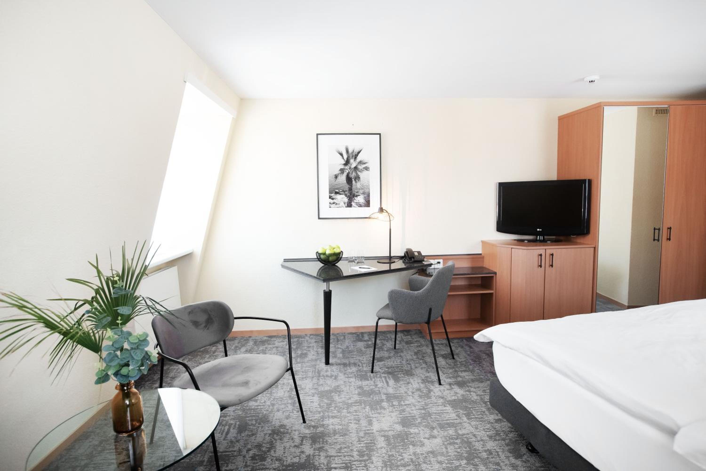 Double Room Standard - Photo 9
