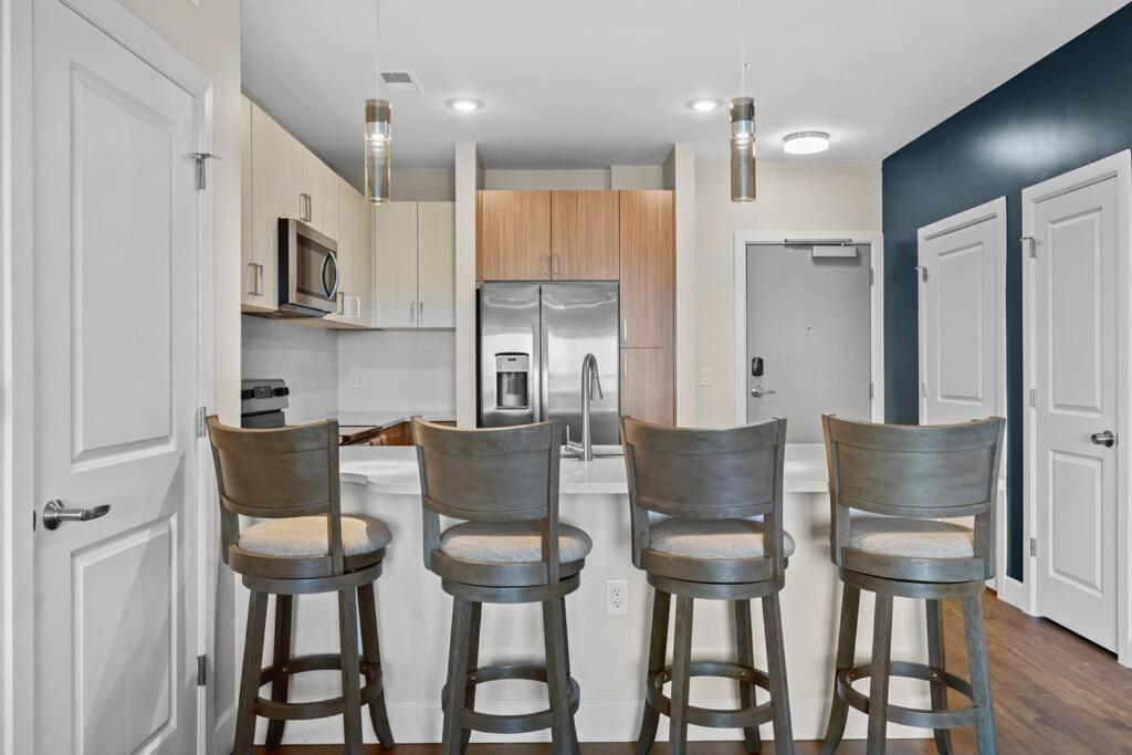 Two-Bedroom Apartment - Photo 15