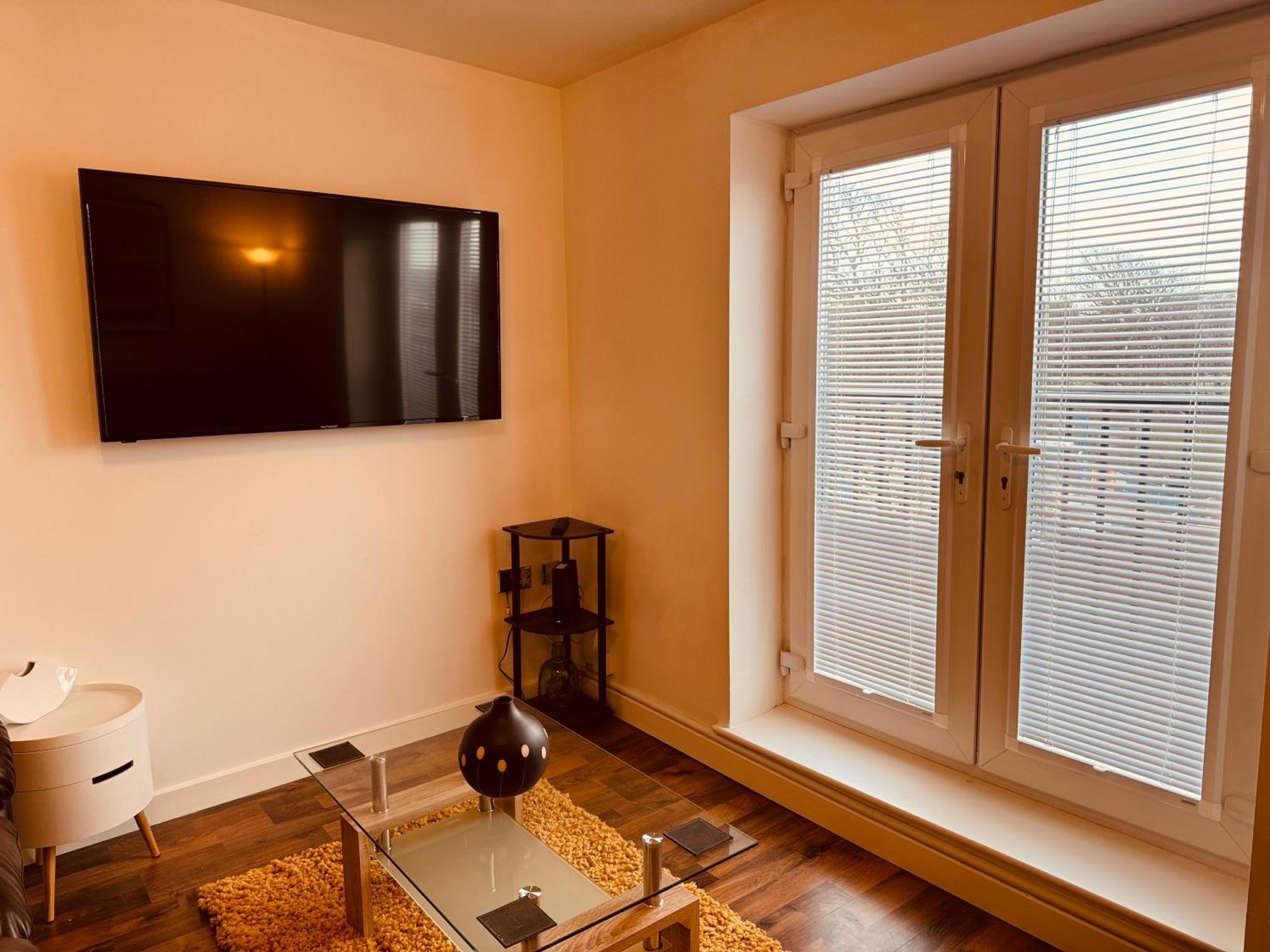 Two-Bedroom Apartment photo 2
