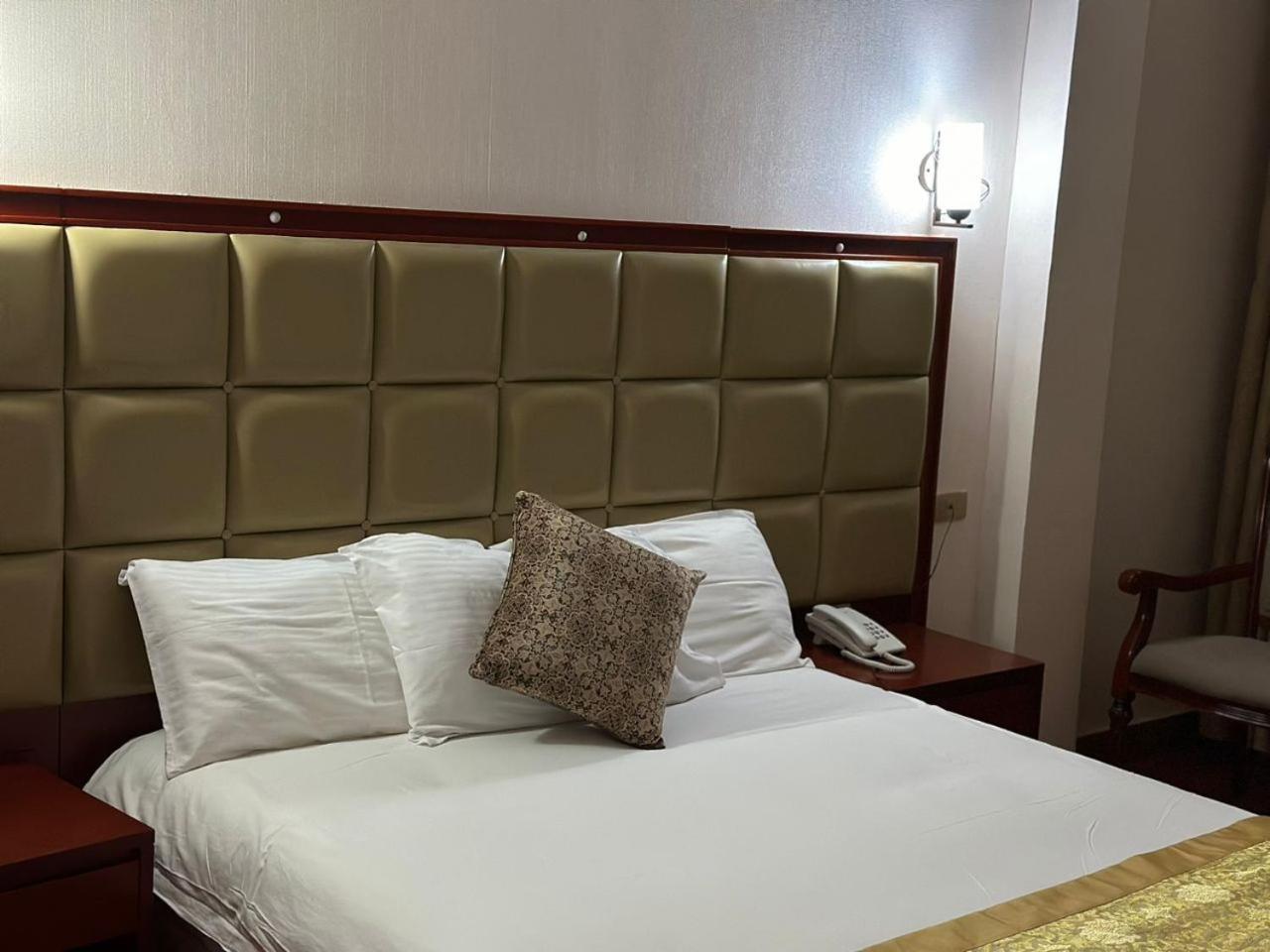 Deluxe Double Room With Balcony photo 1