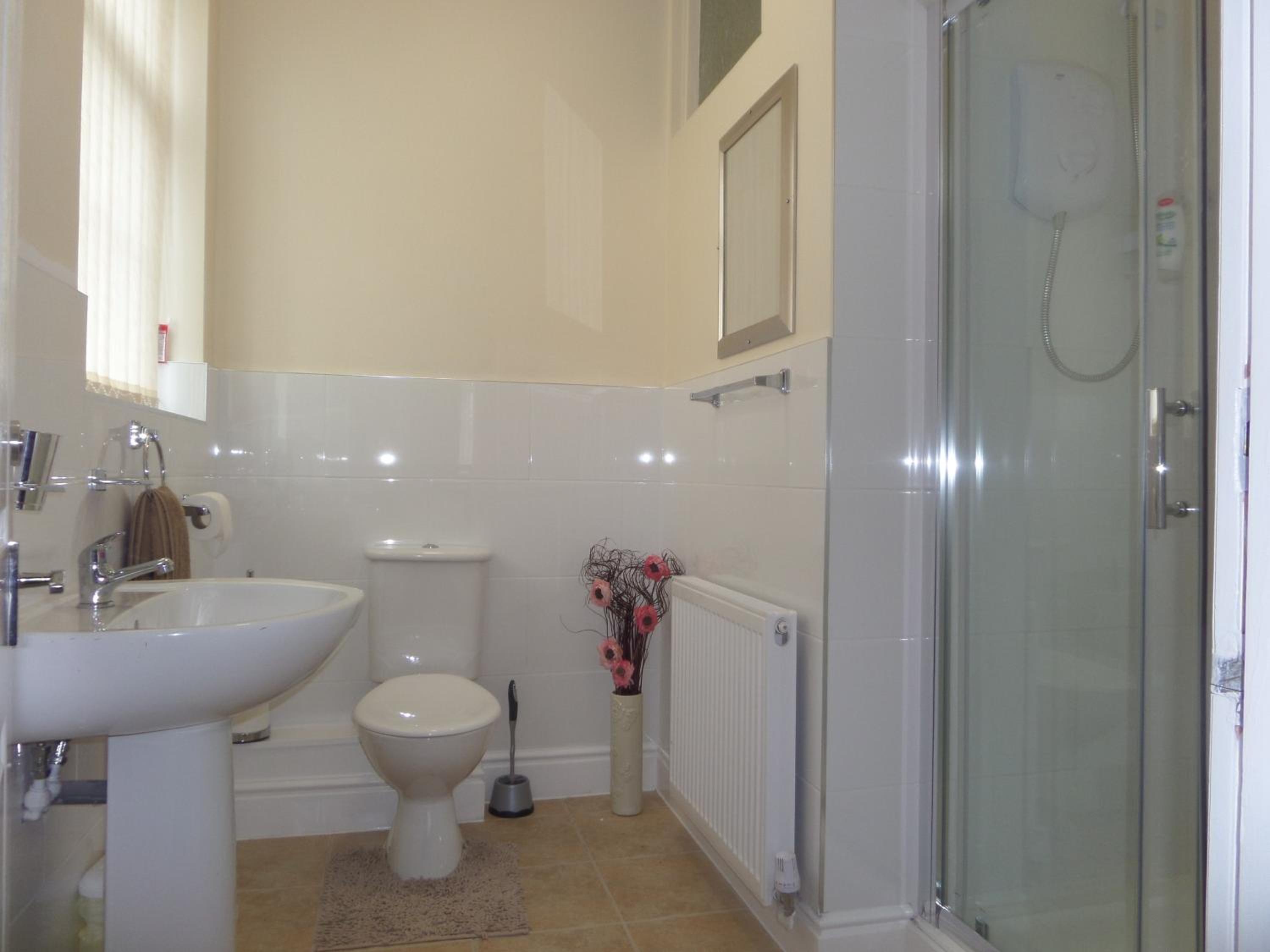 Triple Room with Shower - Photo 6
