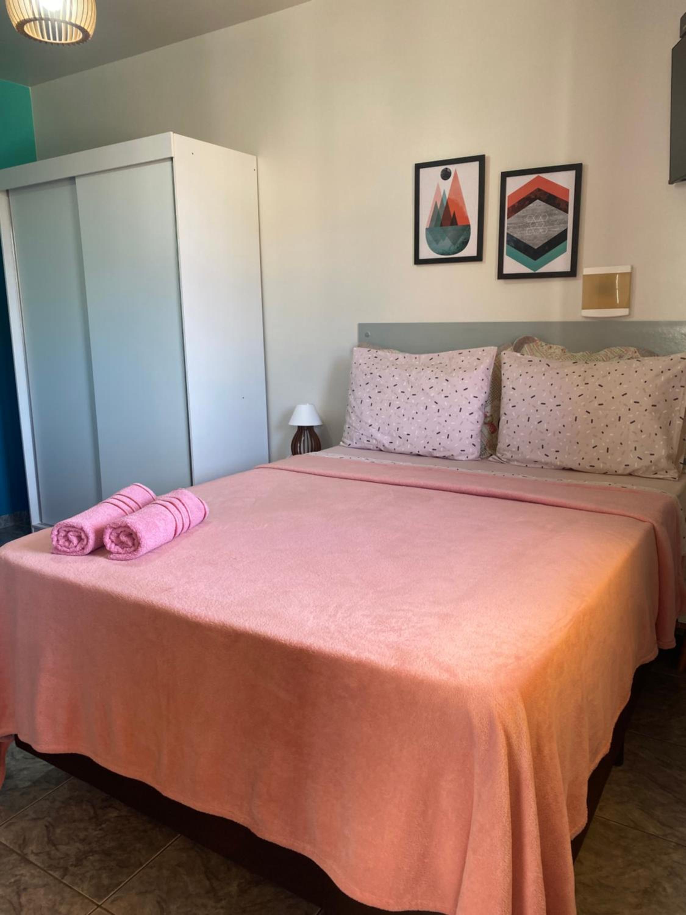 Studio Apartment - Photo 18