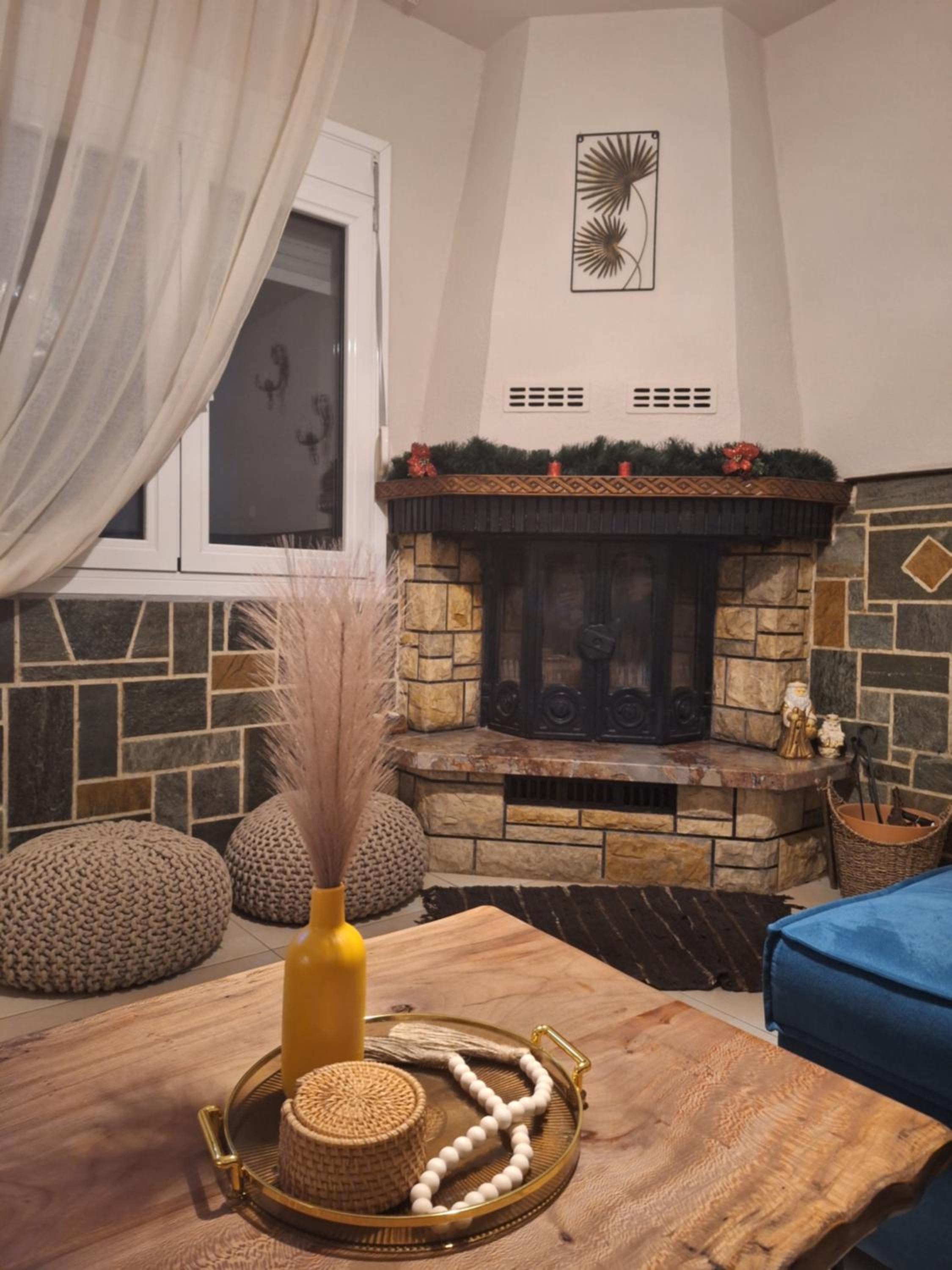 Two-Bedroom Apartment - Photo 11