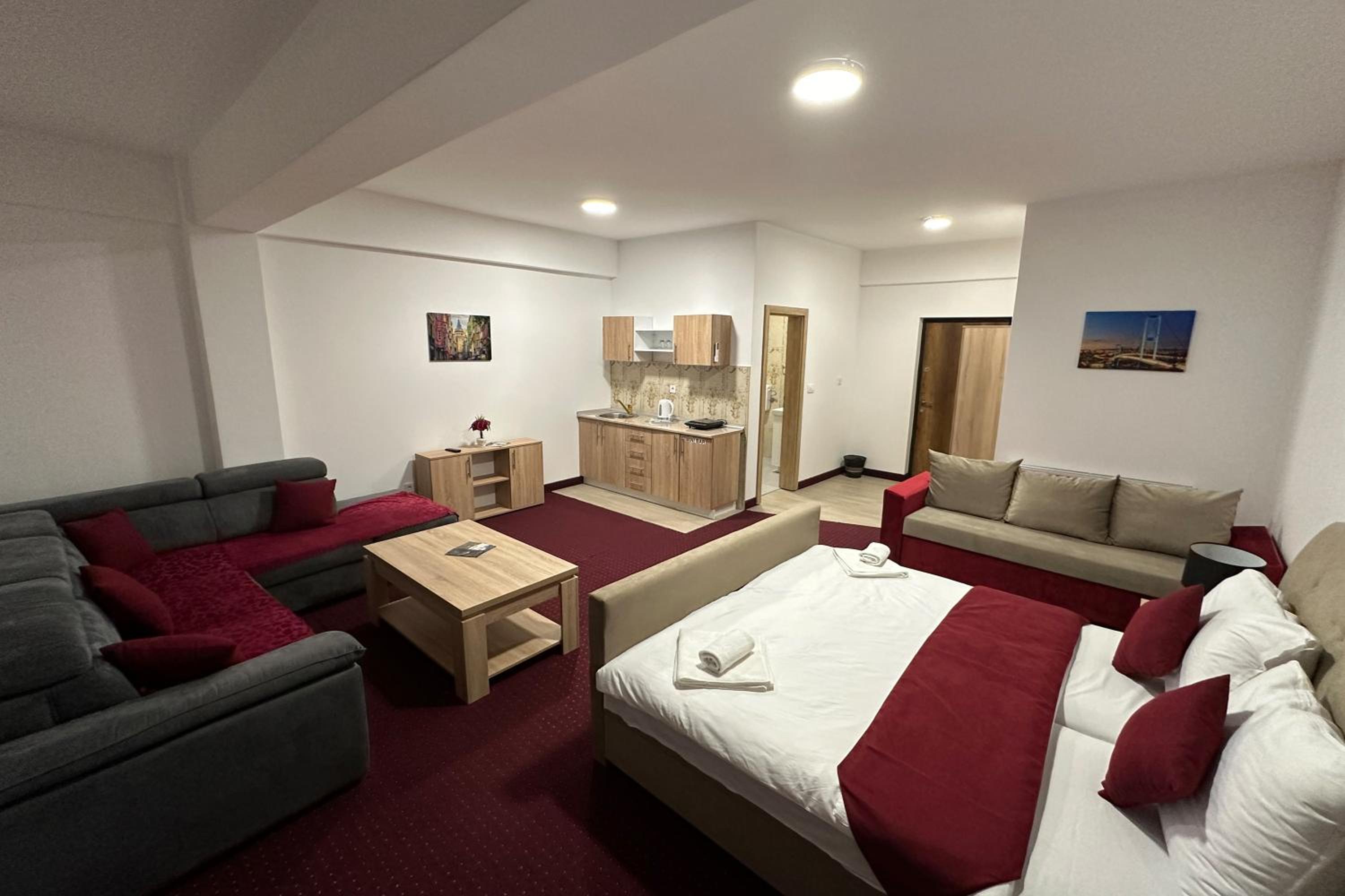 Apartment with Mountain View photo 1