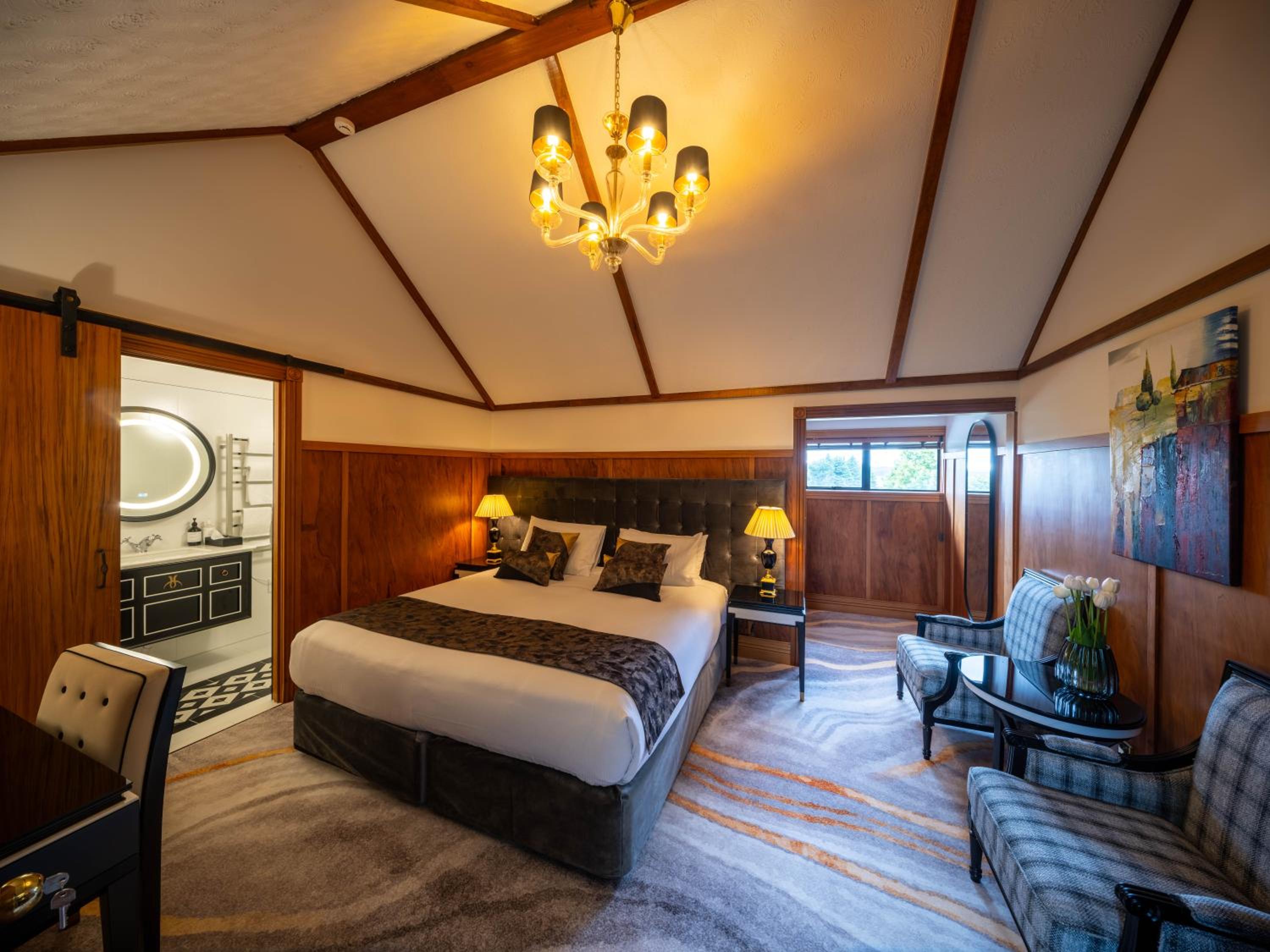 Lodge King - Photo 5