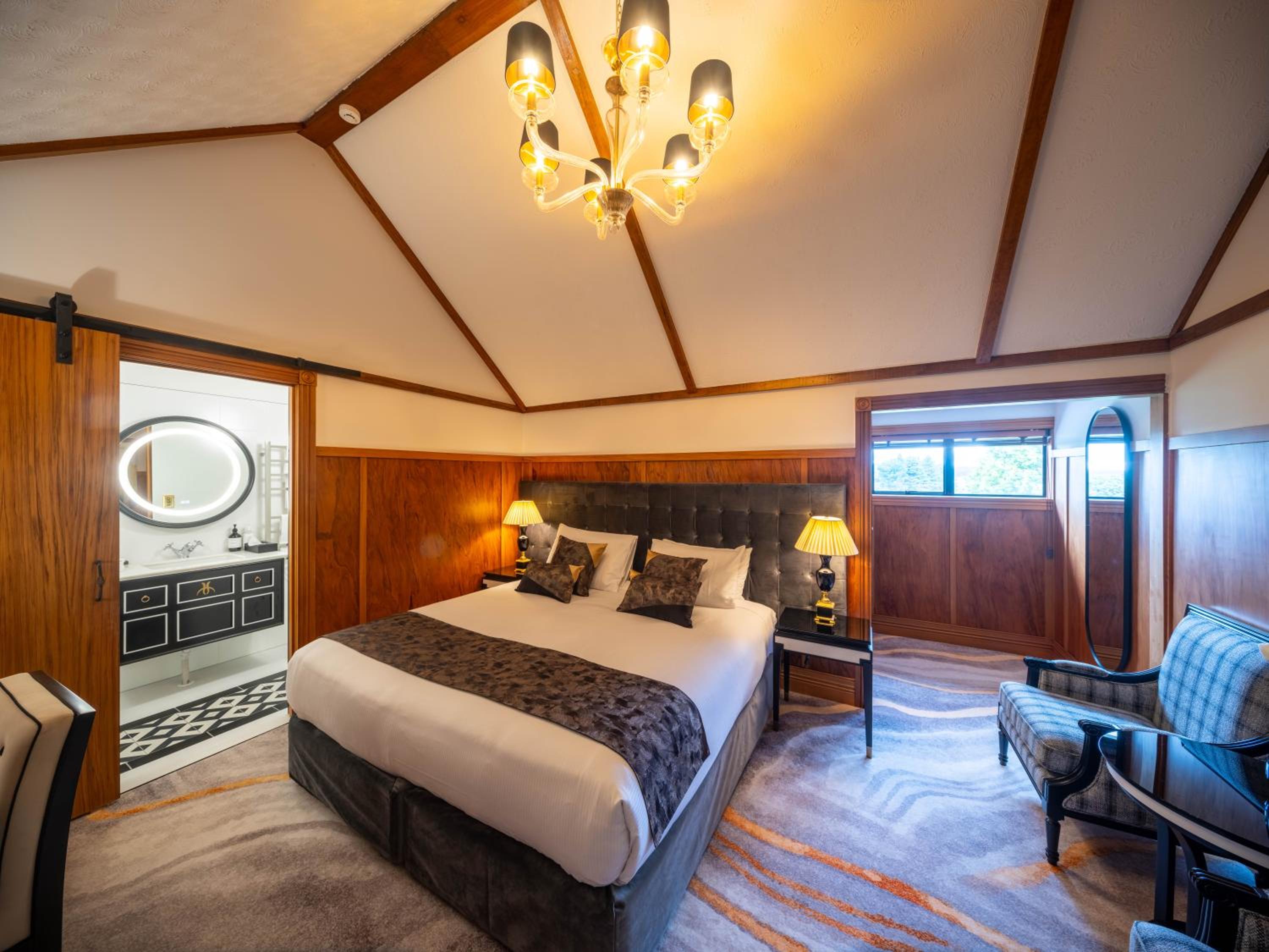 Lodge King - Photo 7