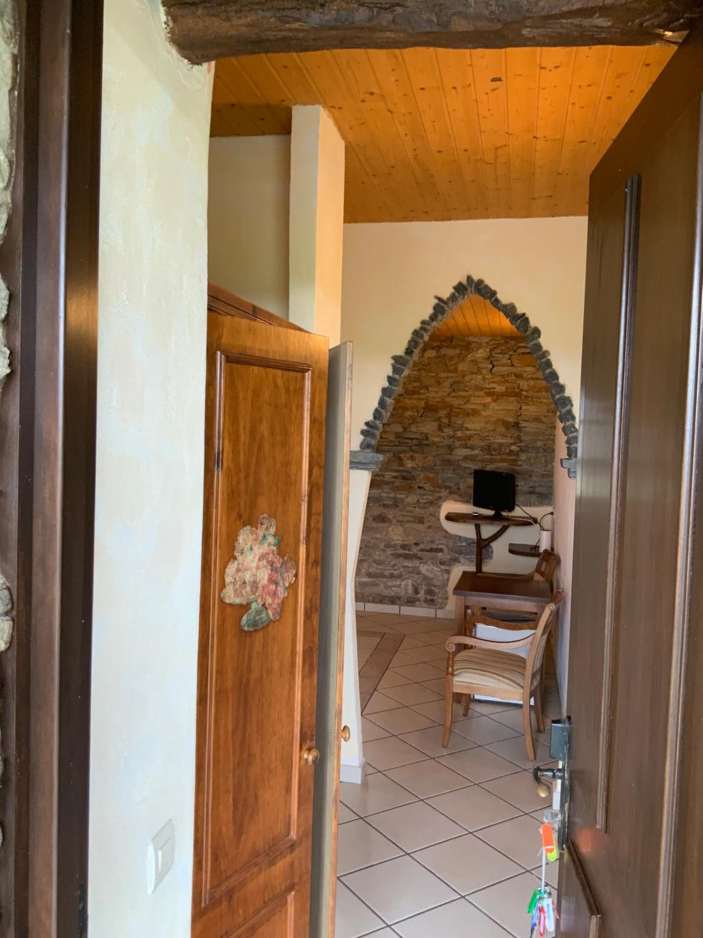 Habitación King con bañera de hidromasaje.