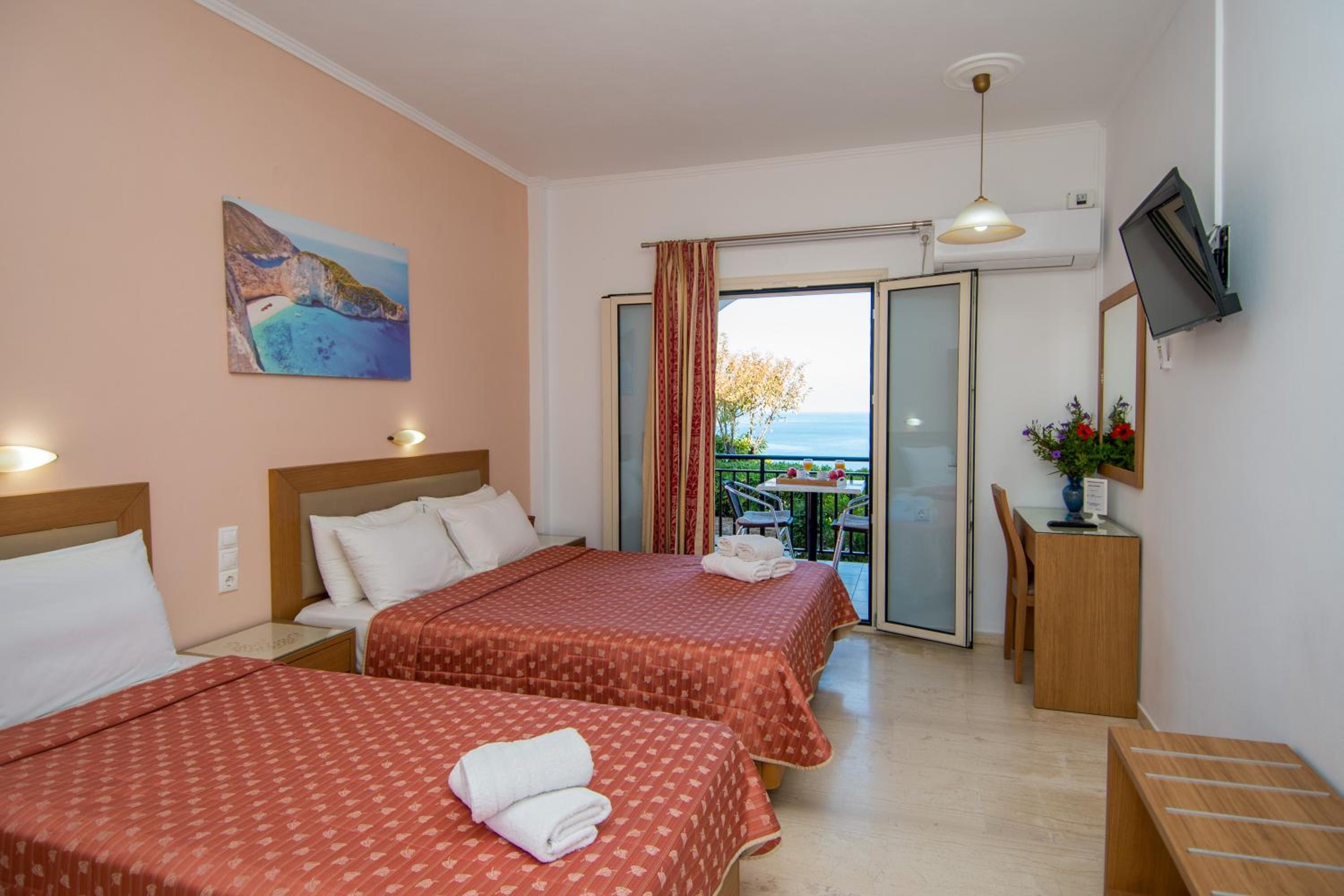 Double Room with Sea View photo 3